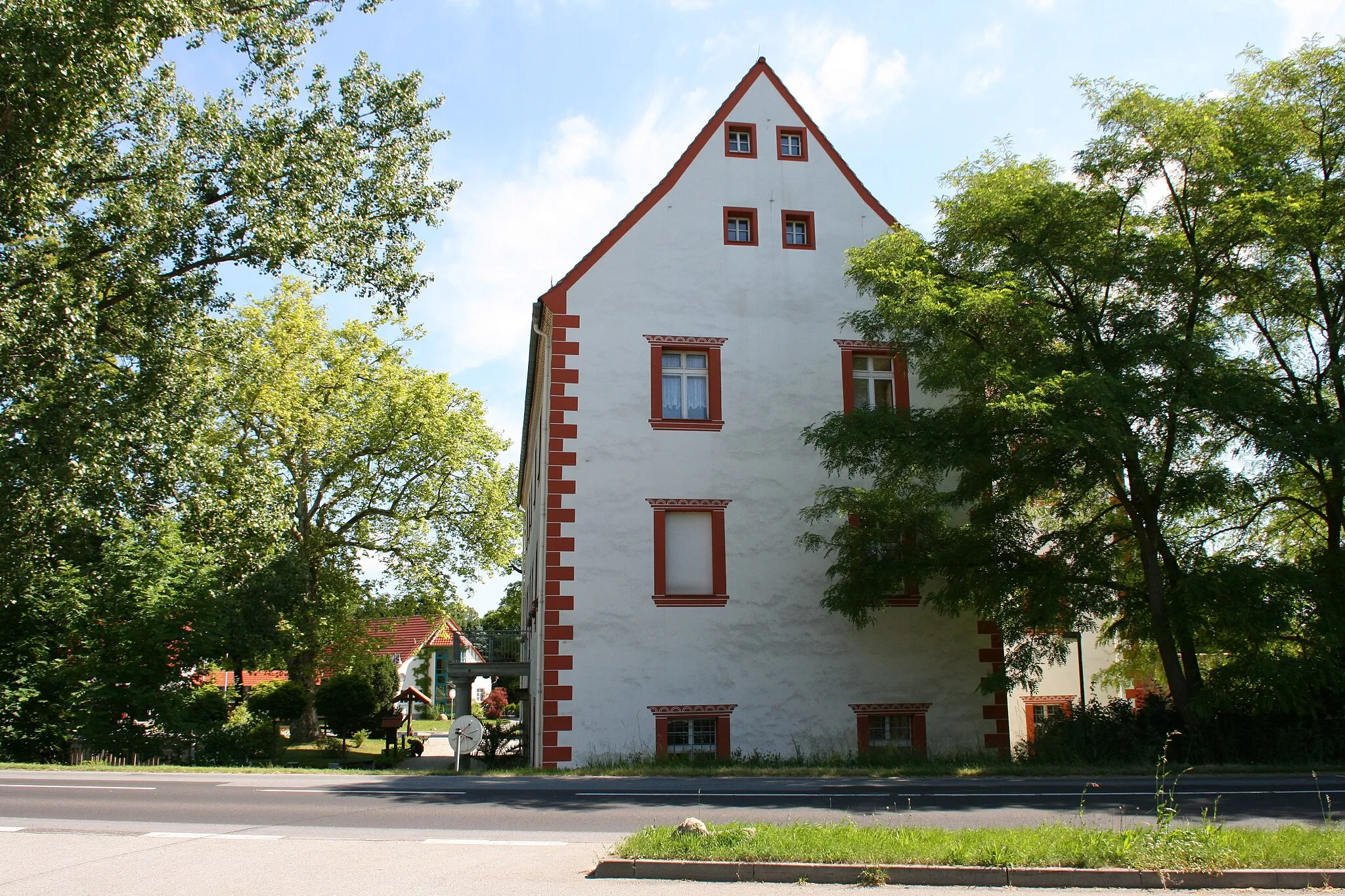 Photo showing: Gemeindeverwaltung Kodersdorf, Straße der Freundschaft 1 in Kodersdorf