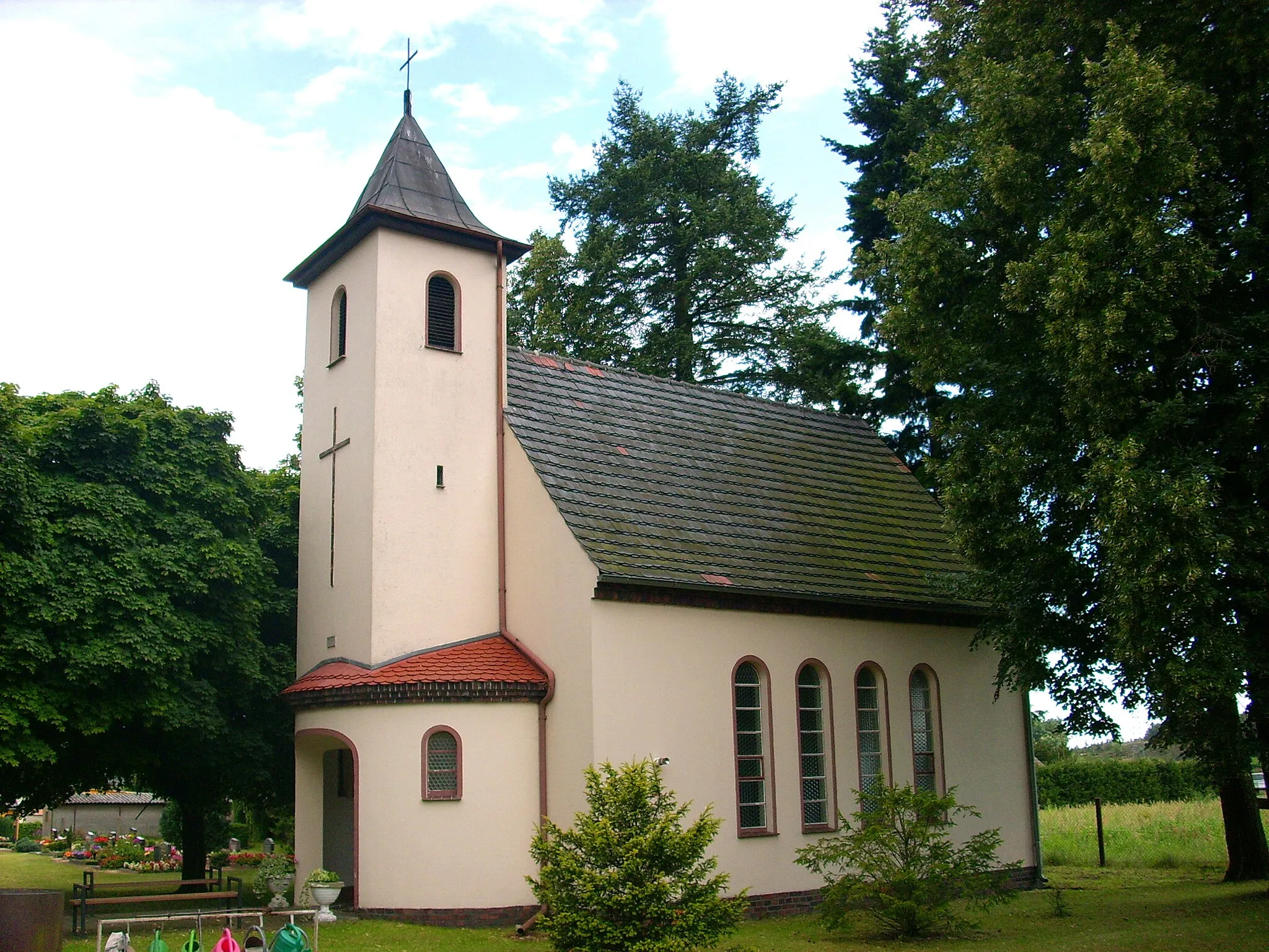 Photo showing: Friedhofskapelle in Weißkollm, Ortsteil von Lohsa