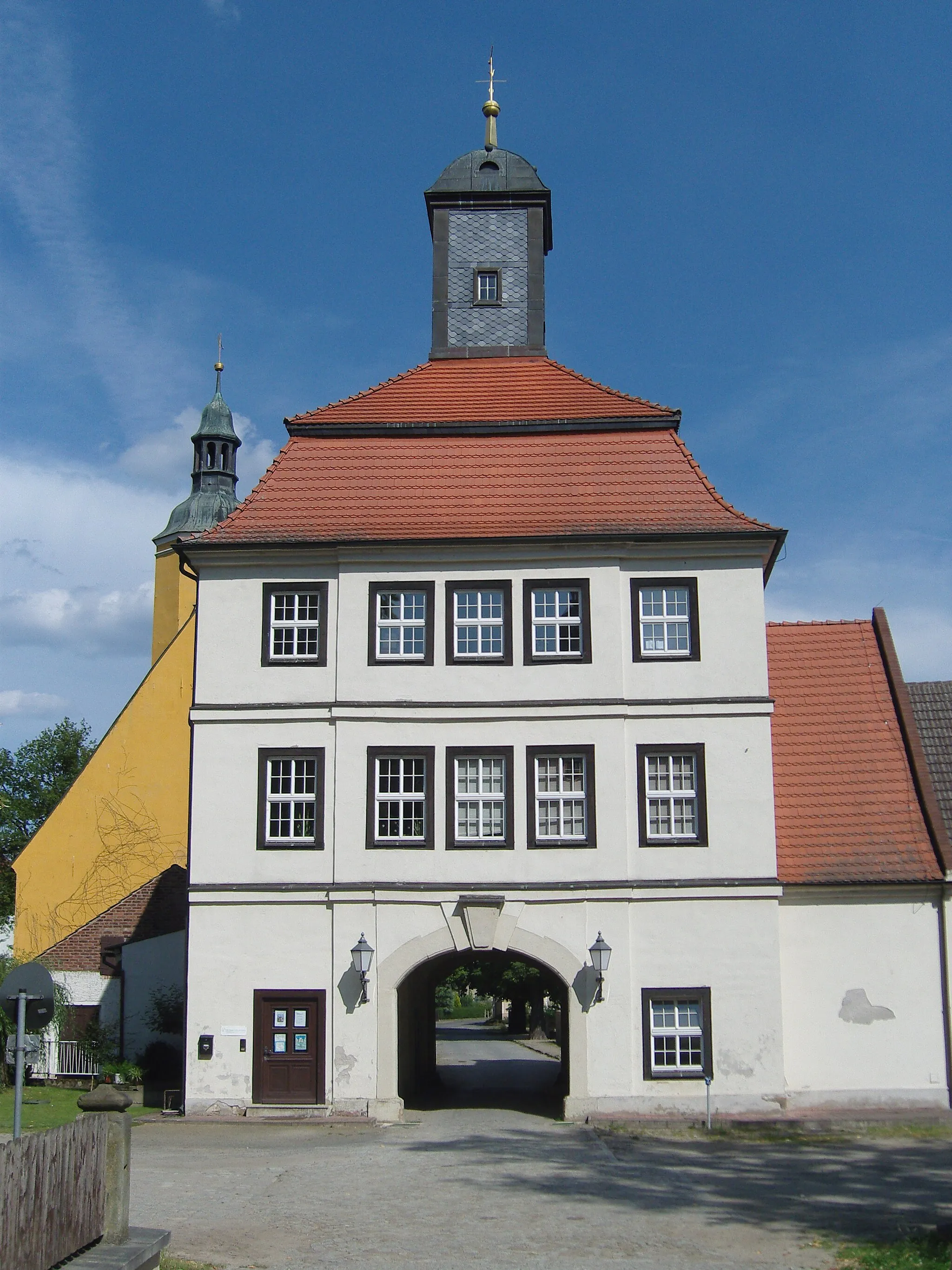 Photo showing: Torhaus Schloss Lindenau vom Schloss aus gesehen, Baudenkmal