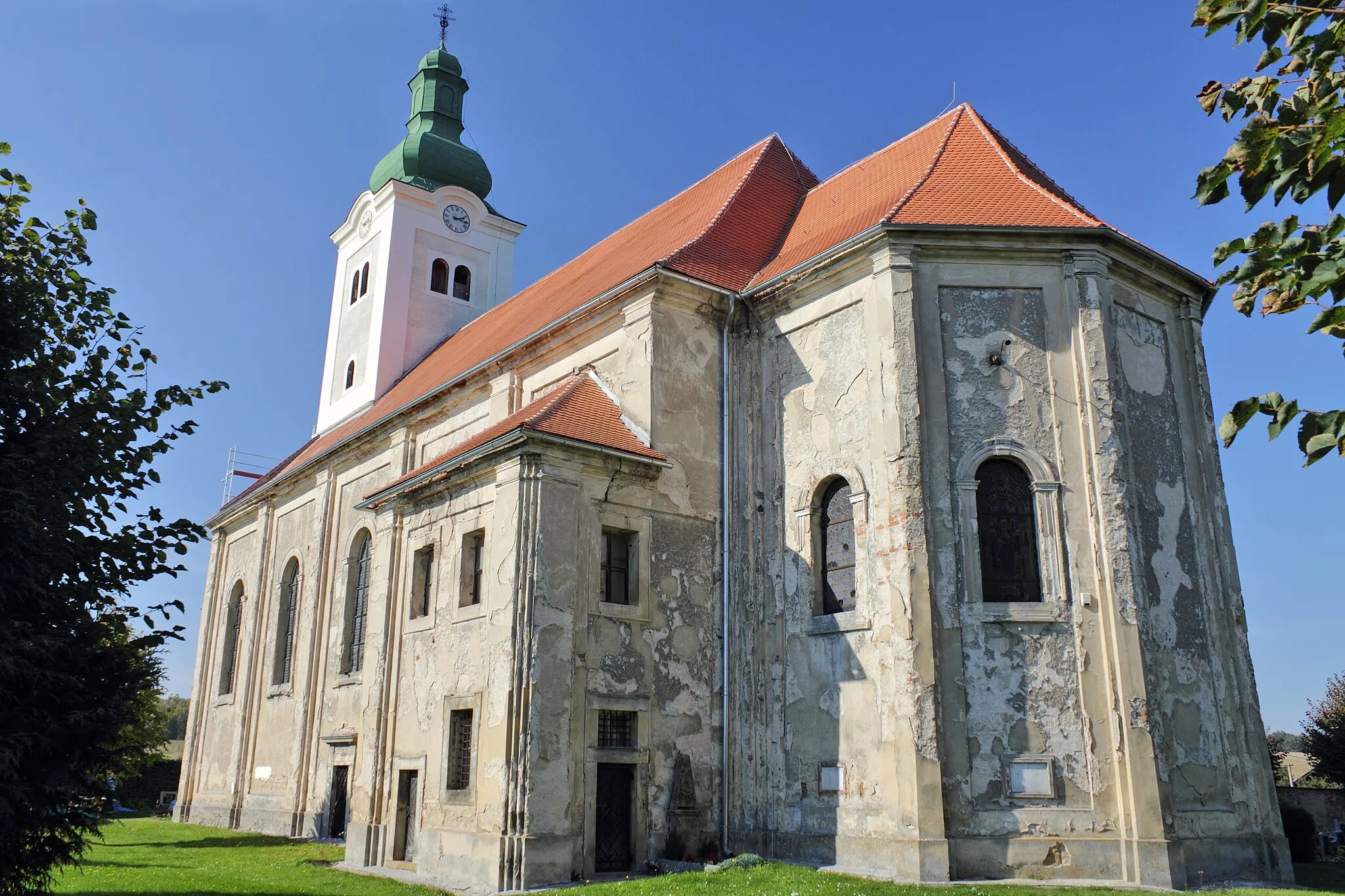 Photo showing: Kostel Narození Panny Marie v Dubnici