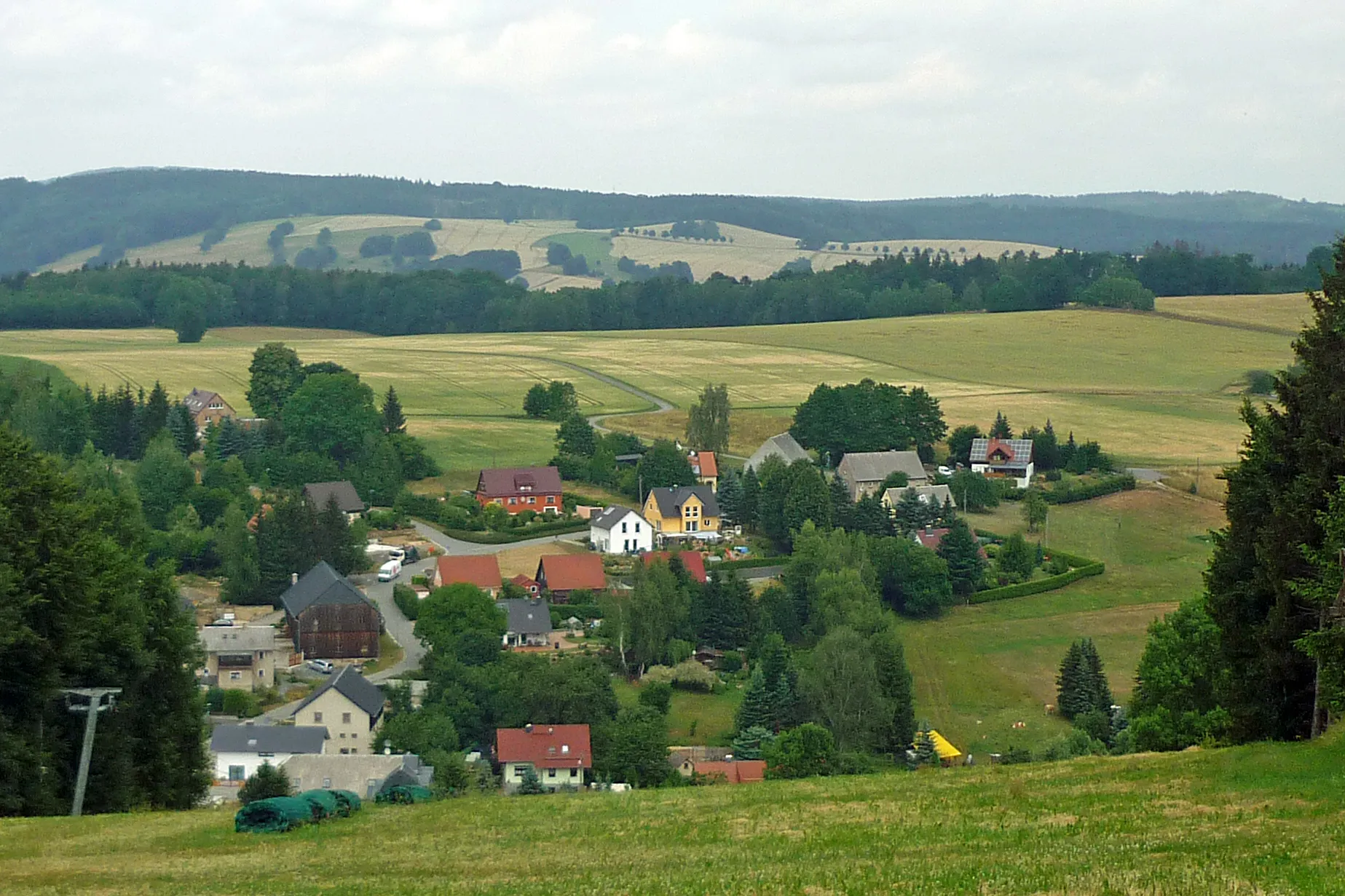 Photo showing: Blick vom Skihang auf Rugiswalde