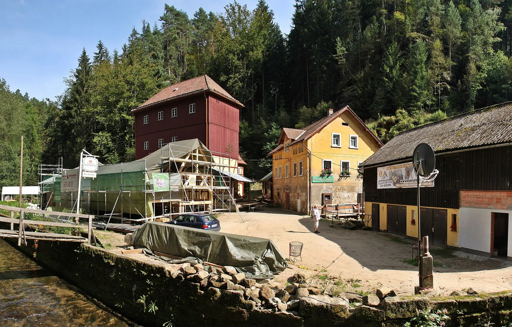 Photo showing: The Buschmühle, a watermill on the river Kirnitzsch in the Saxon Switzerland.