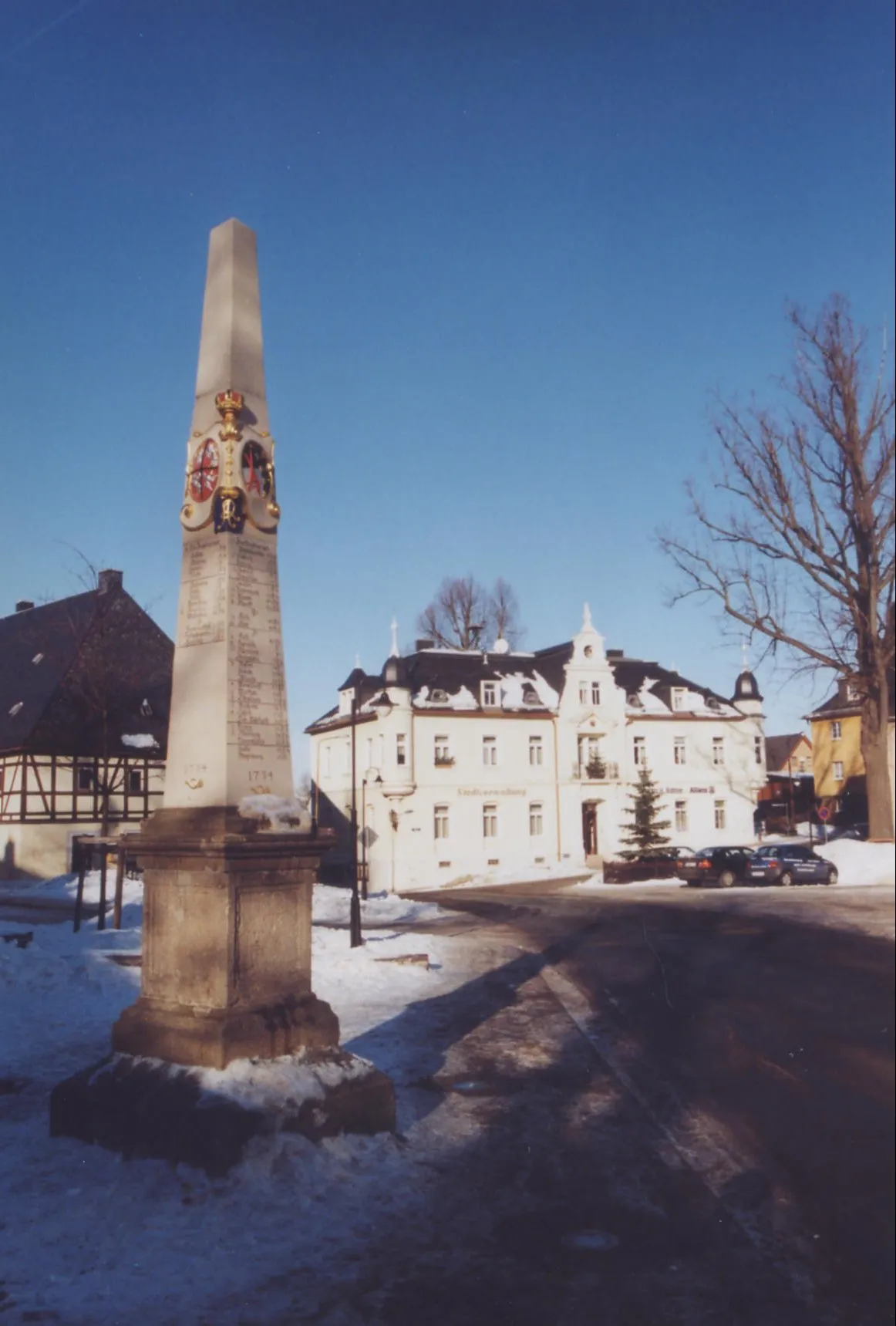 Photo showing: Bärenstein (Osterzgebirge): Postmeilensäule am Markt