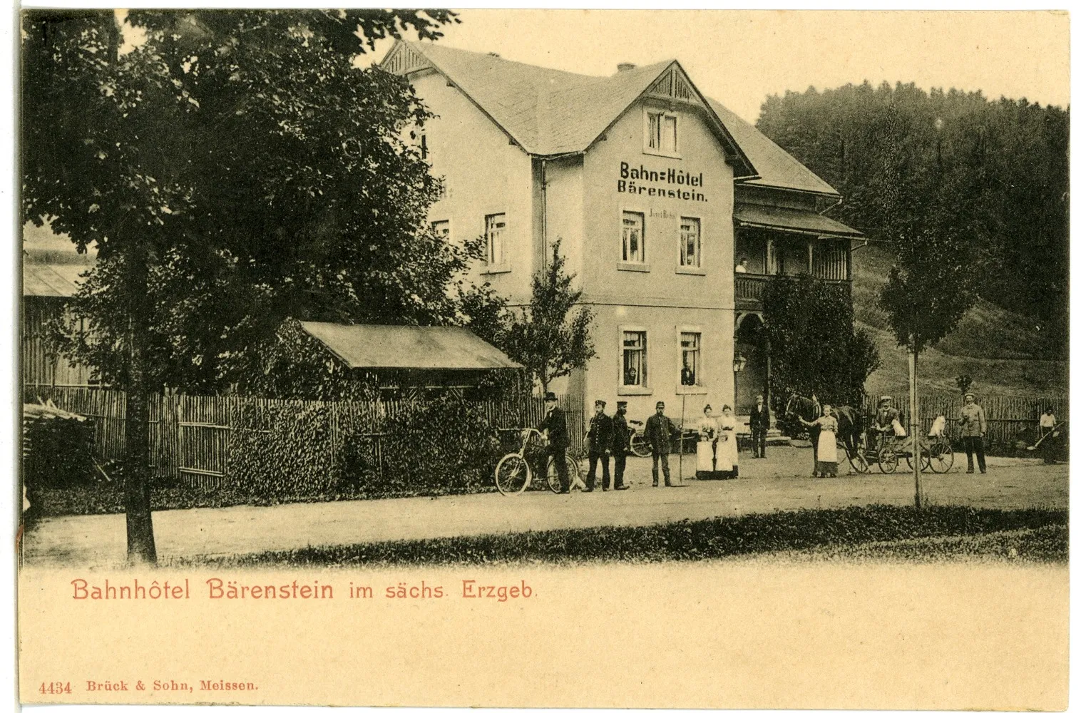 Photo showing: Bärenstein; Bahnhotel