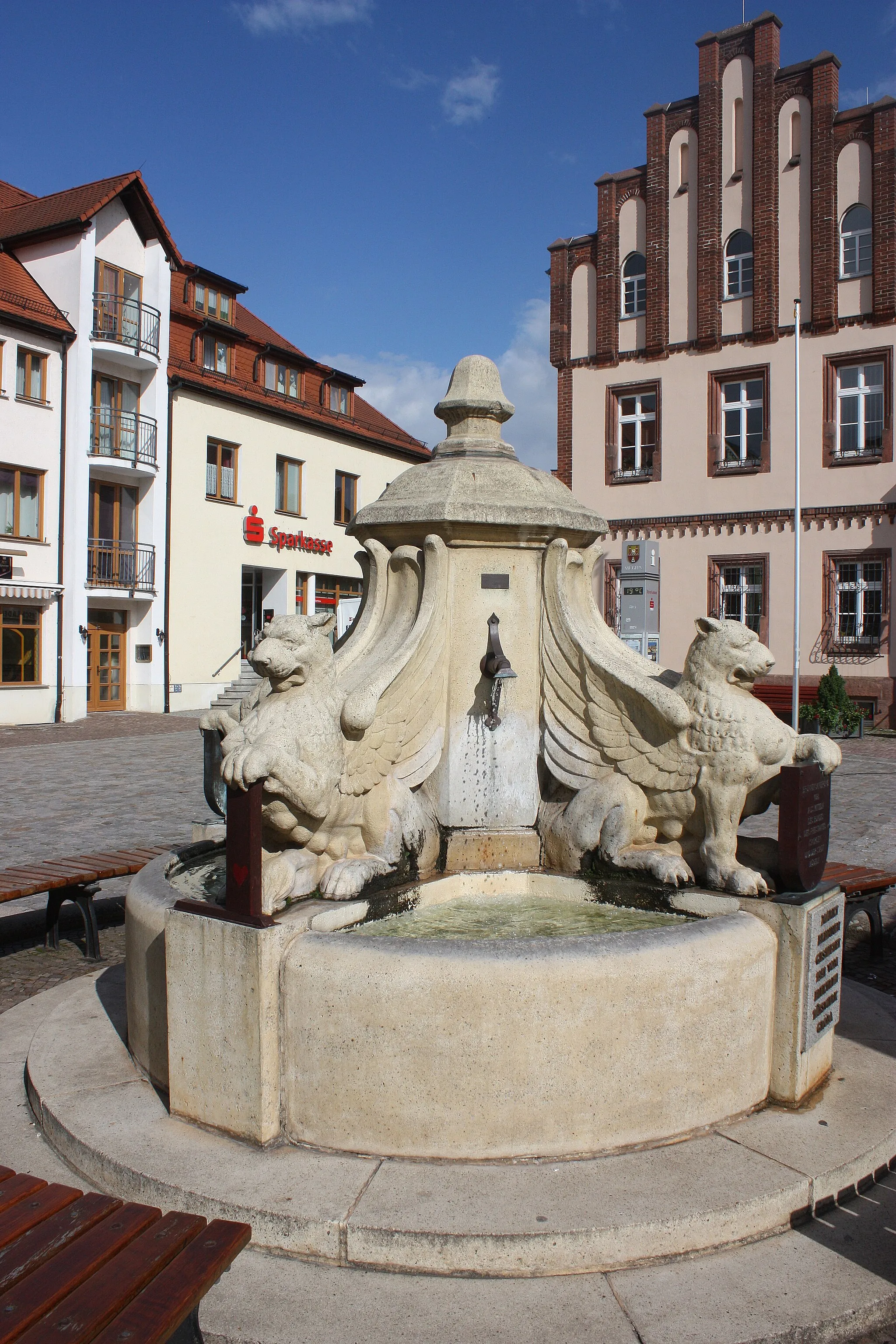 Photo showing: Mügeln, the fountain "Marktbrunnen"