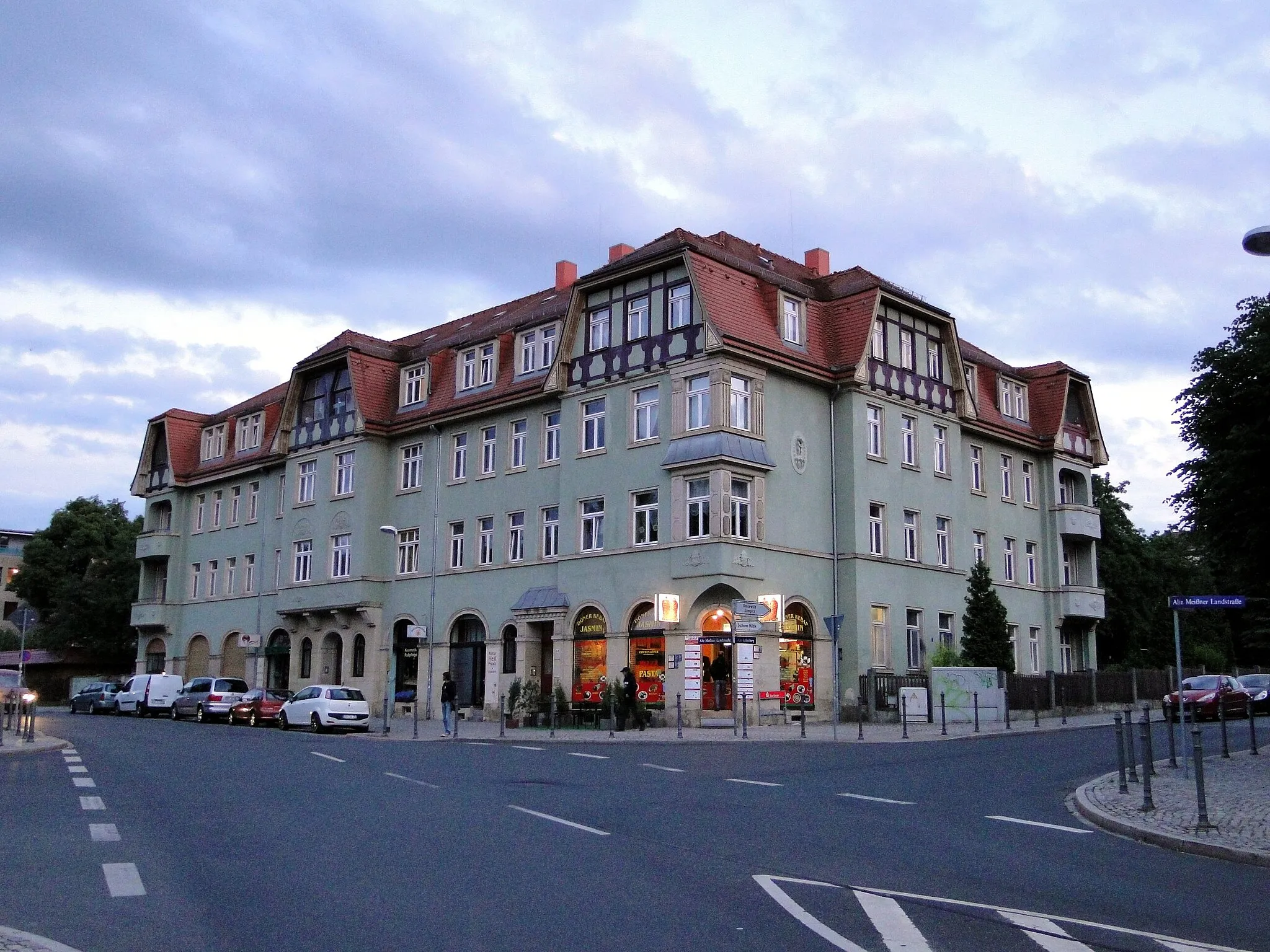 Photo showing: Kulturdenkmal Alte Meißner Landstraße 39-43 Dresden