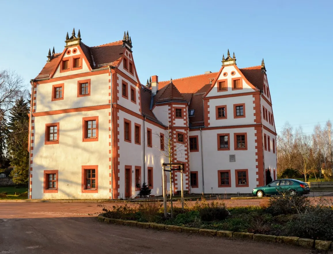 Photo showing: Schloss Lungkwitz nach der Sanierung (2017)