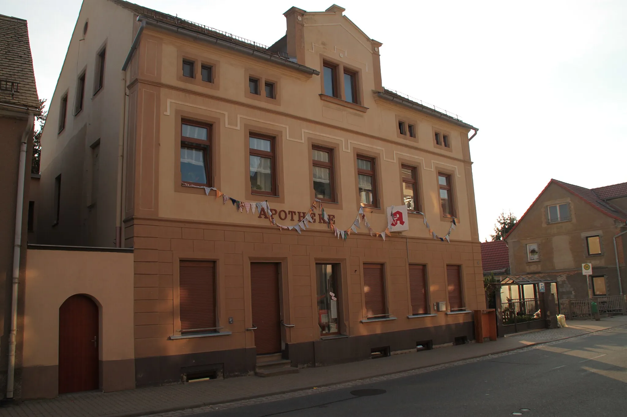 Photo showing: Alte Apotheke in Ostrau