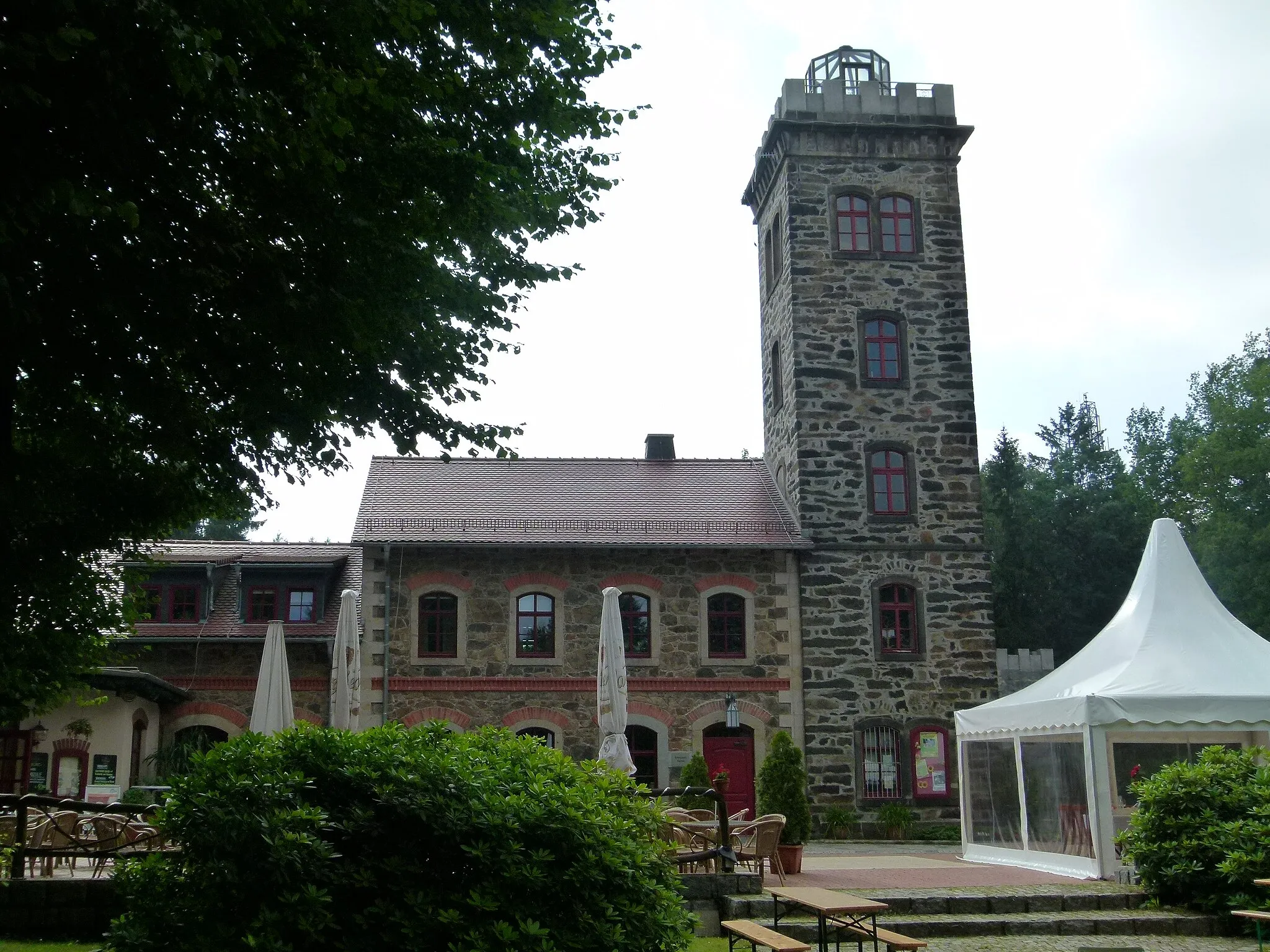 Photo showing: Denkmalgeschütztes Gebäude auf dem Butterberg bei Bischofswerda, Sachsen