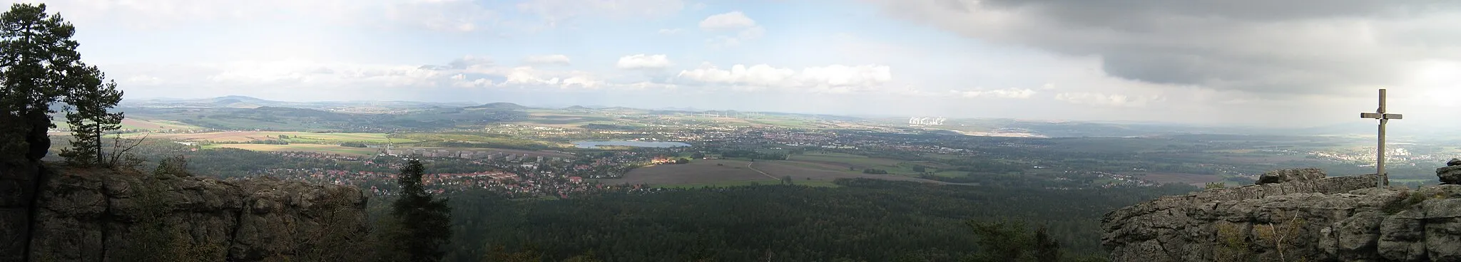 Photo showing: view from the mountain Töpfer in Lusatian Mountains