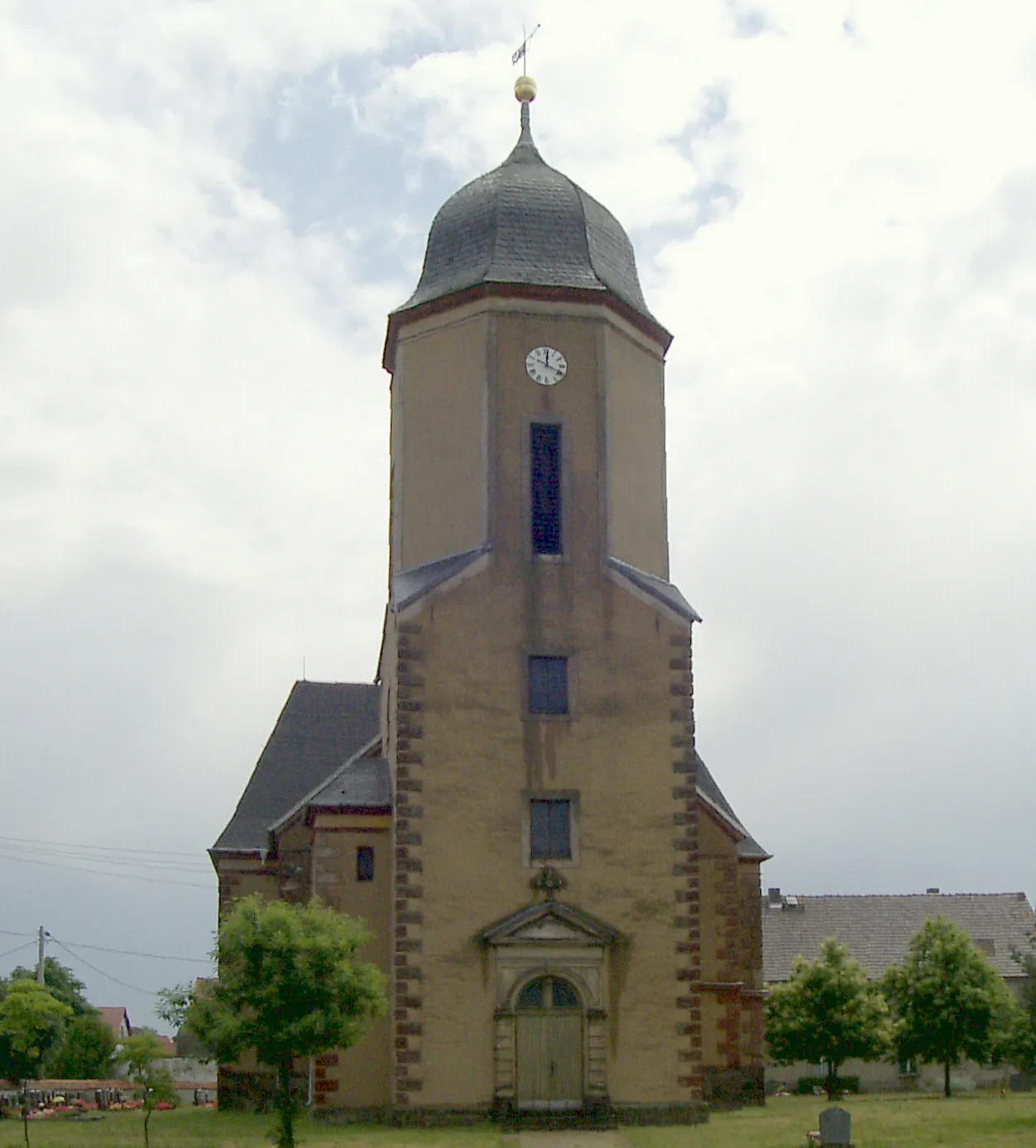 Photo showing: Wülknitz-Lichtensee church