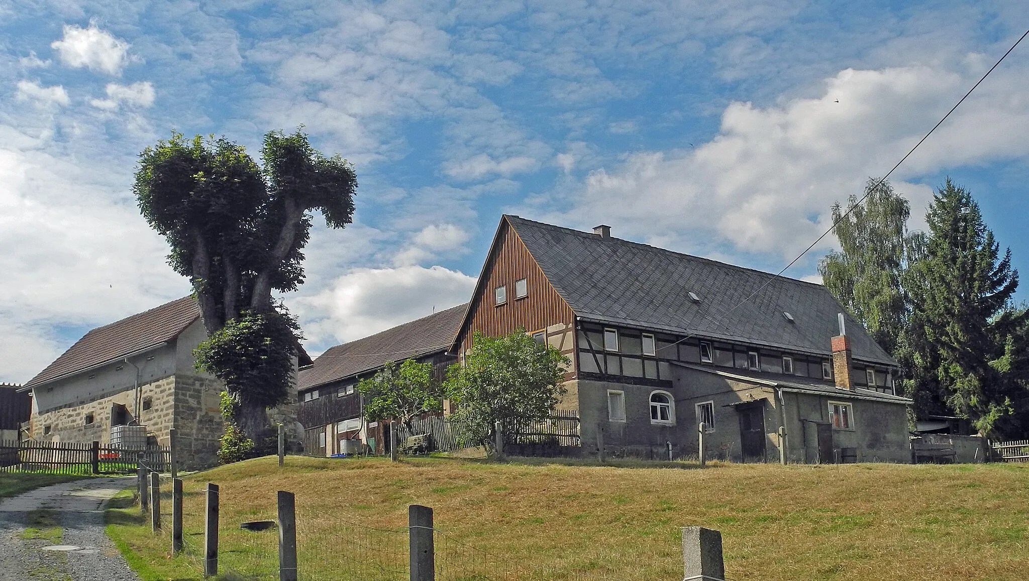 Photo showing: Wohnstallhaus in Papstdorf, OT von Gohrisch, Alte Hauptstraße 39