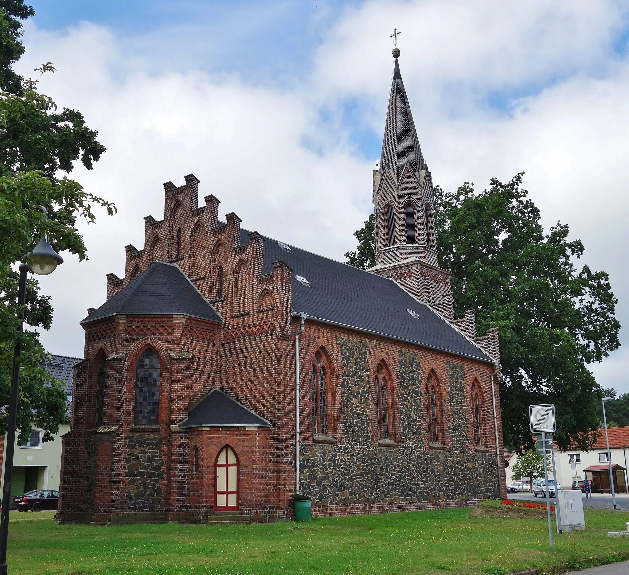 Photo showing: This is a picture of the Brandenburger Baudenkmal (cultural heritage monument) with the ID