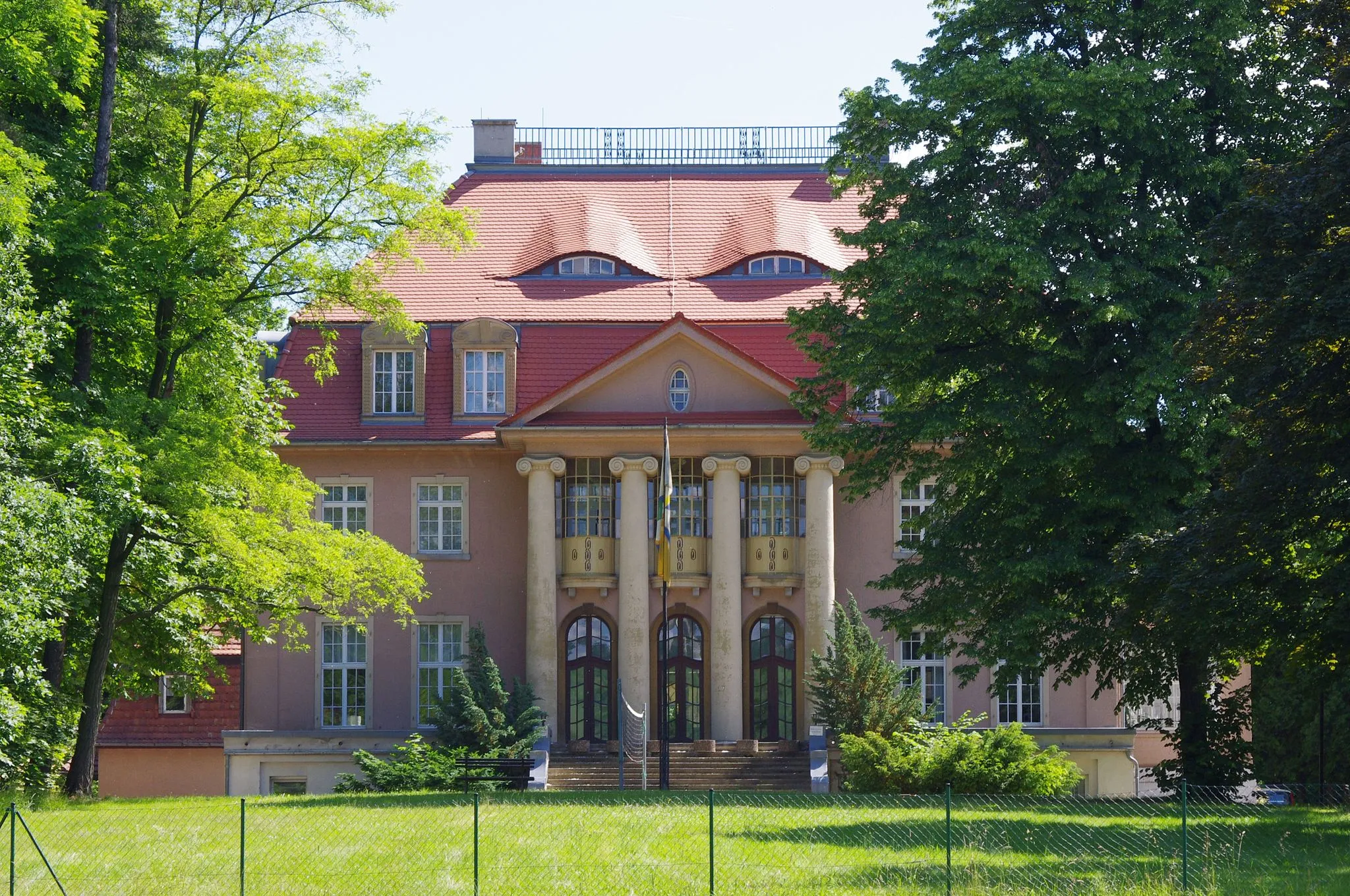 Photo showing: Manor house Oberoderwitz at Oderwitz, Saxony, errected 1910/1911