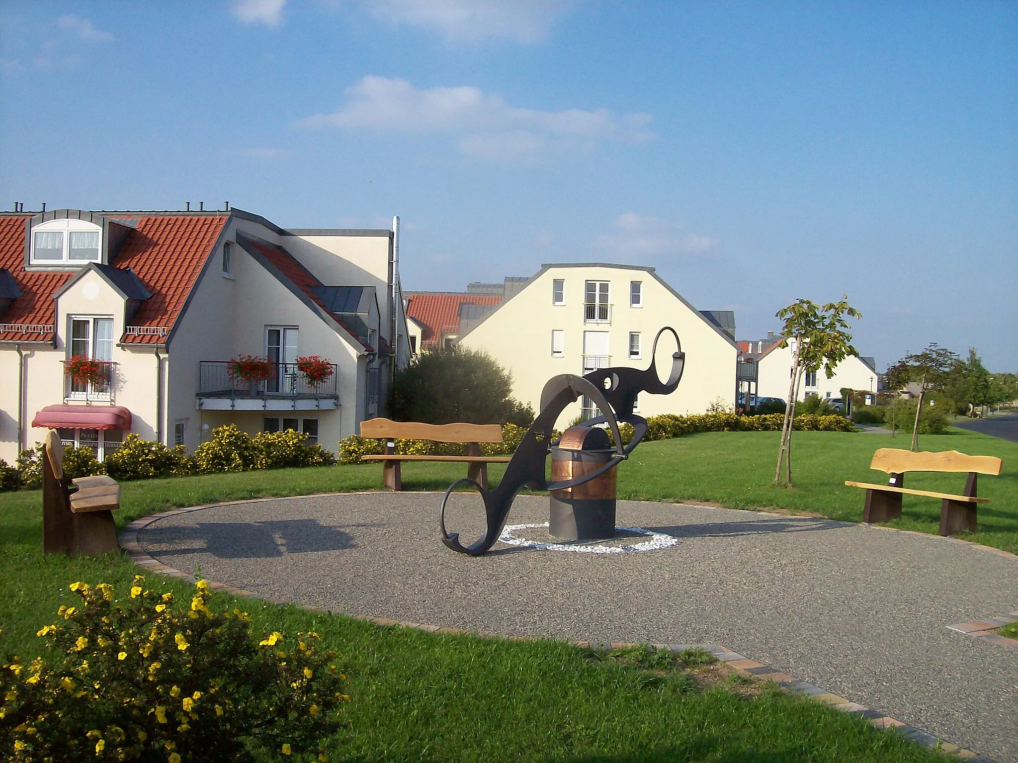 Photo showing: Sonnenkarussell in Kurort Hartha