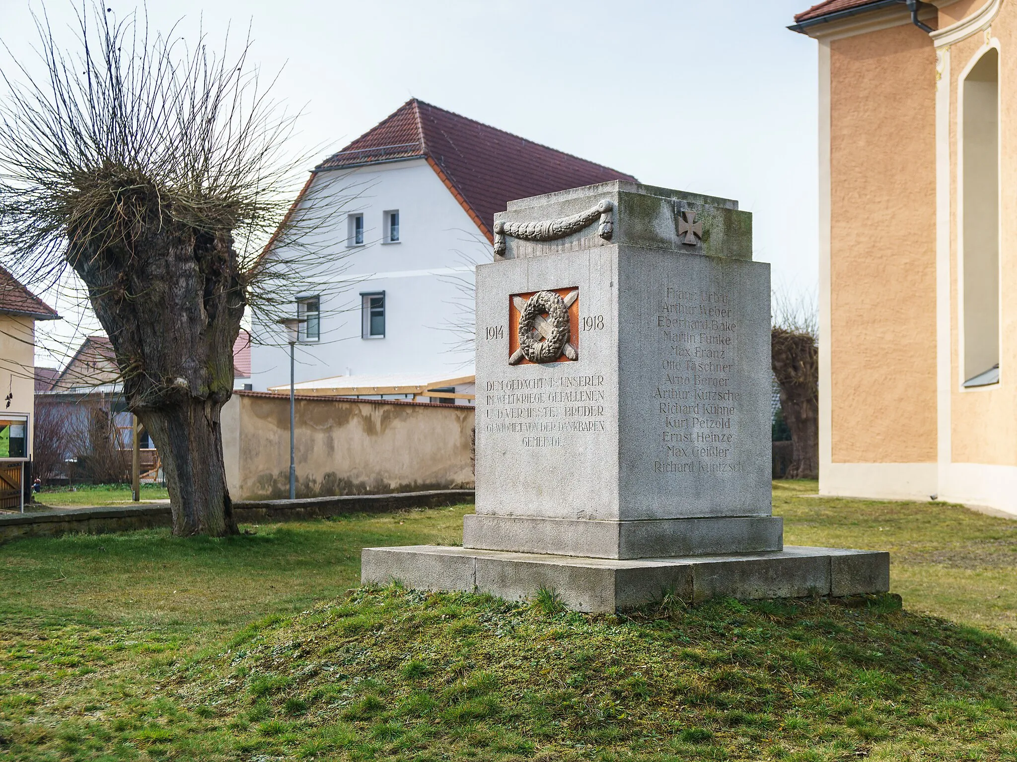 Photo showing: This media shows the protected monument of Saxony with the ID 08974123 KDSa/08974123(other).