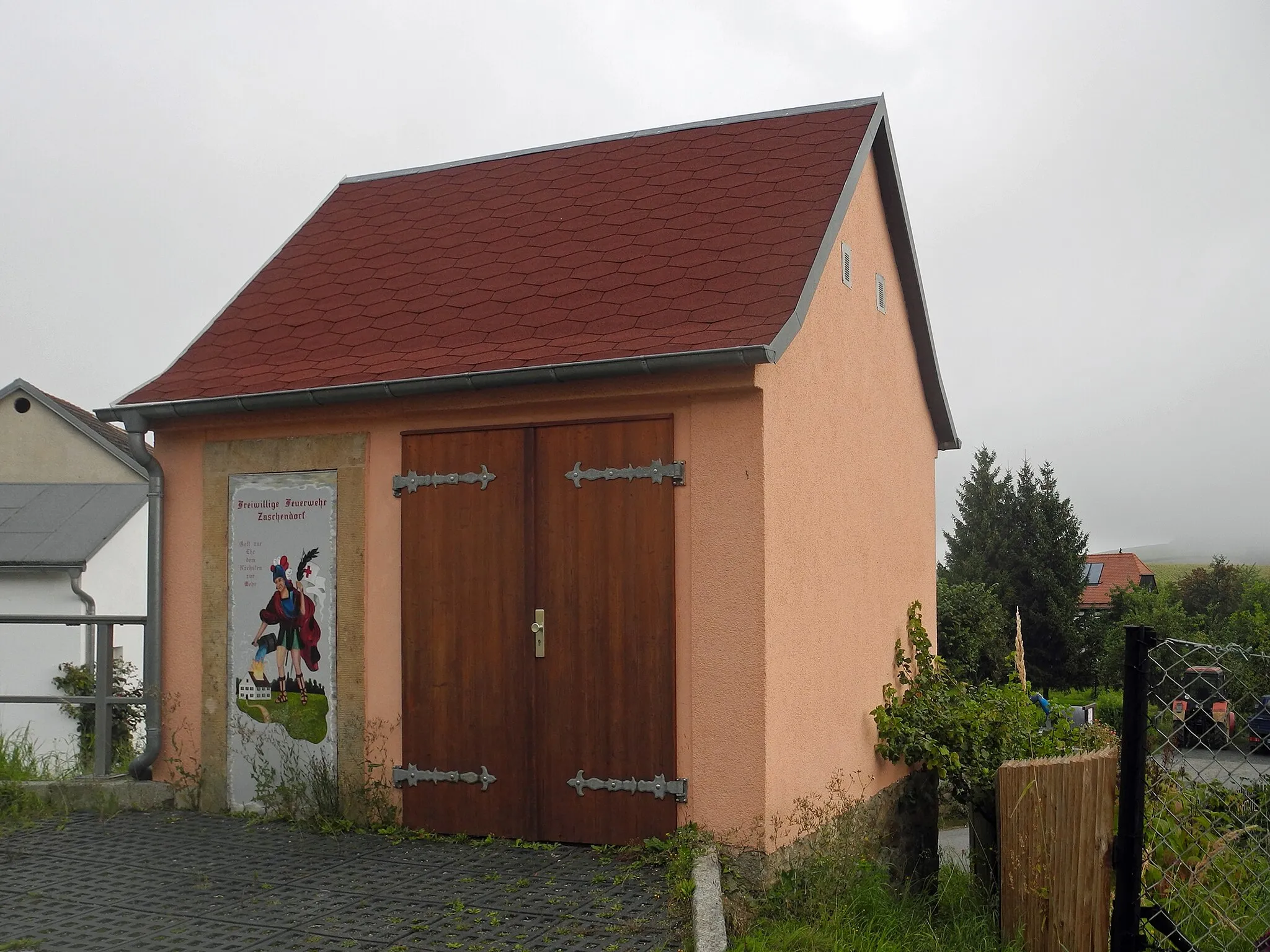 Photo showing: Ehem. Spritzenhaus in Dresden-Zaschendorf, Dorfstraße