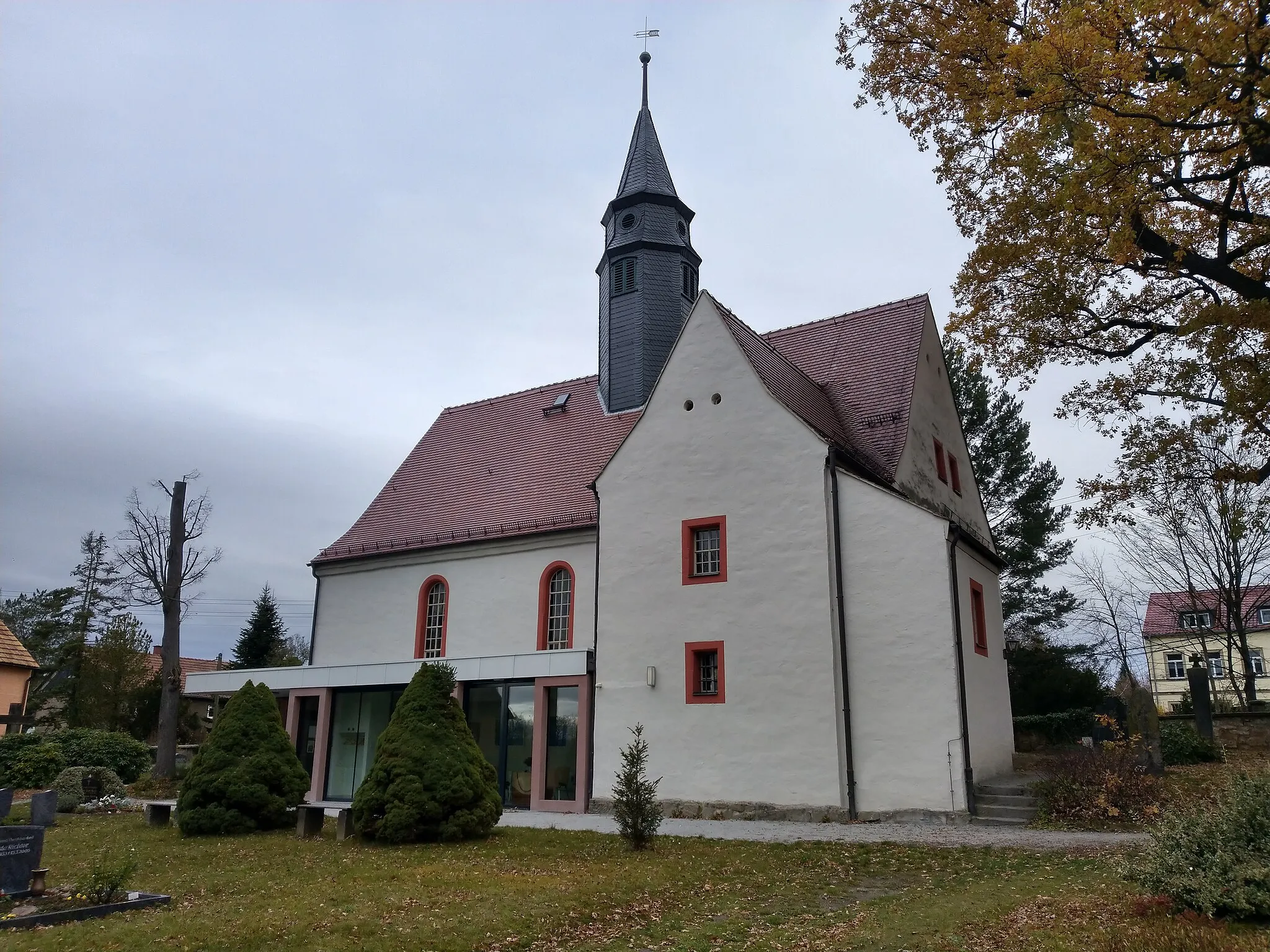 Photo showing: Liebethaler Dorfkirche (Südseite)