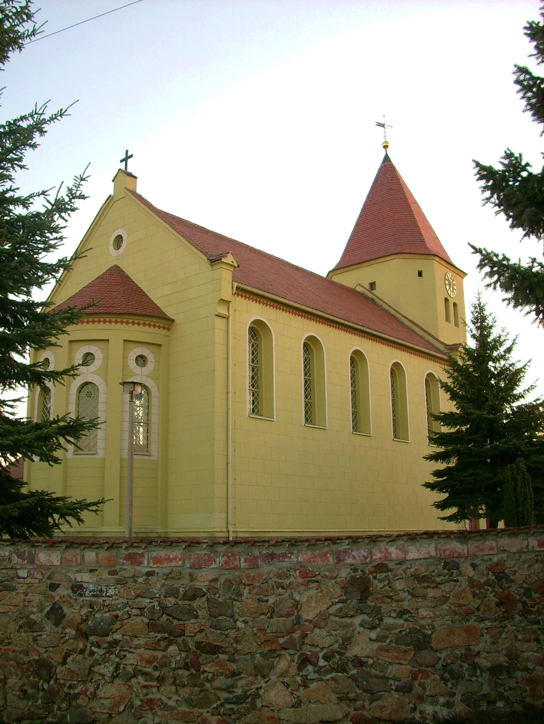 Photo showing: Marienkirche in Schwarzkollm, Ortsteil von Hoyerswerda