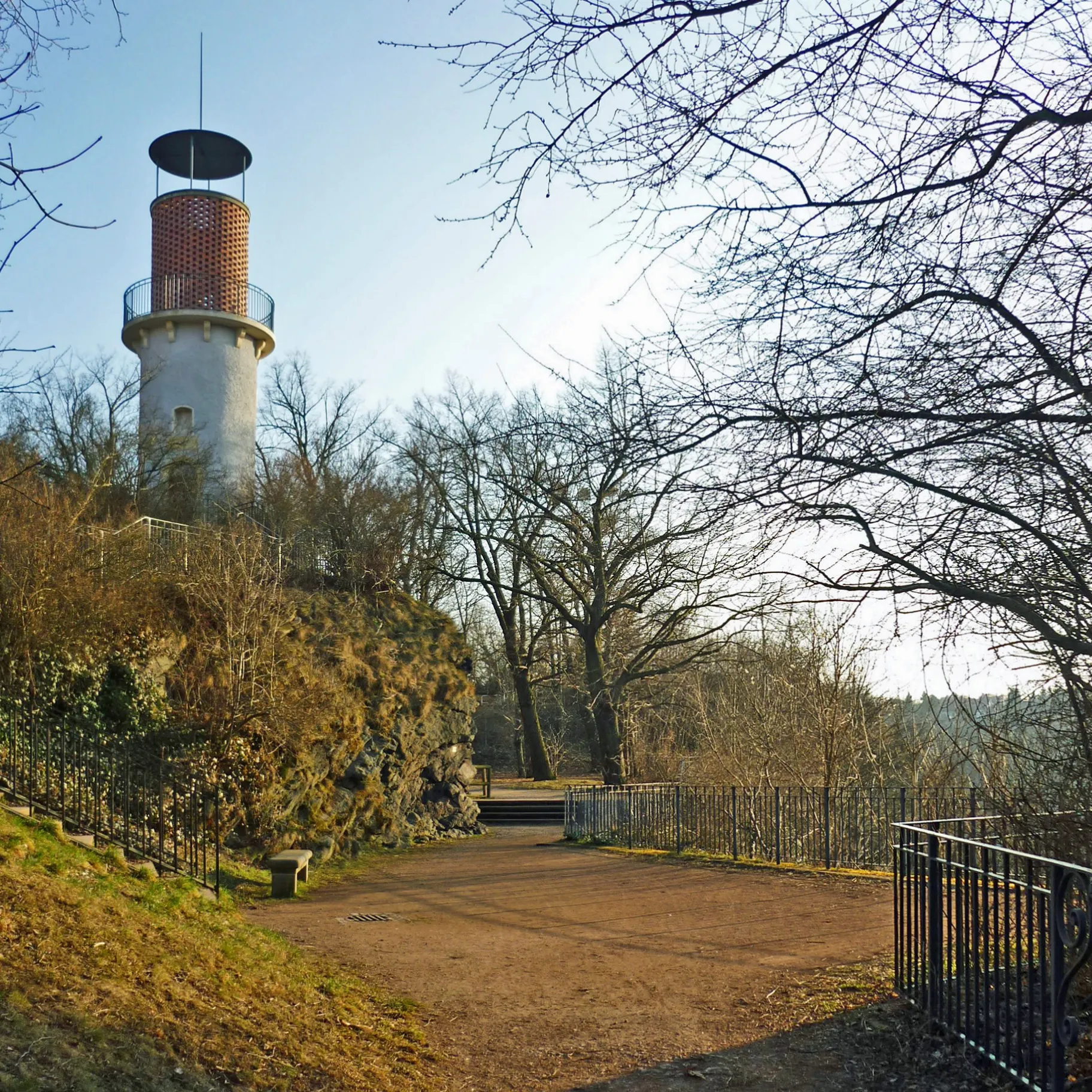 Photo showing: Alter Bienertpark an der Coschützer Str. in Dresden-Plauen (Hoher Stein)