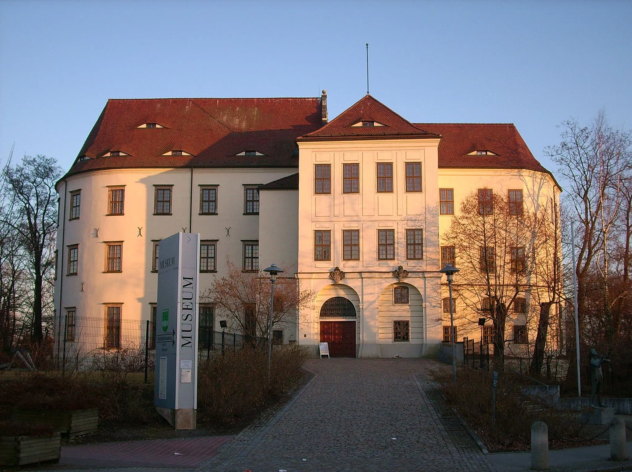 Photo showing: Schloss Hoyerswerda