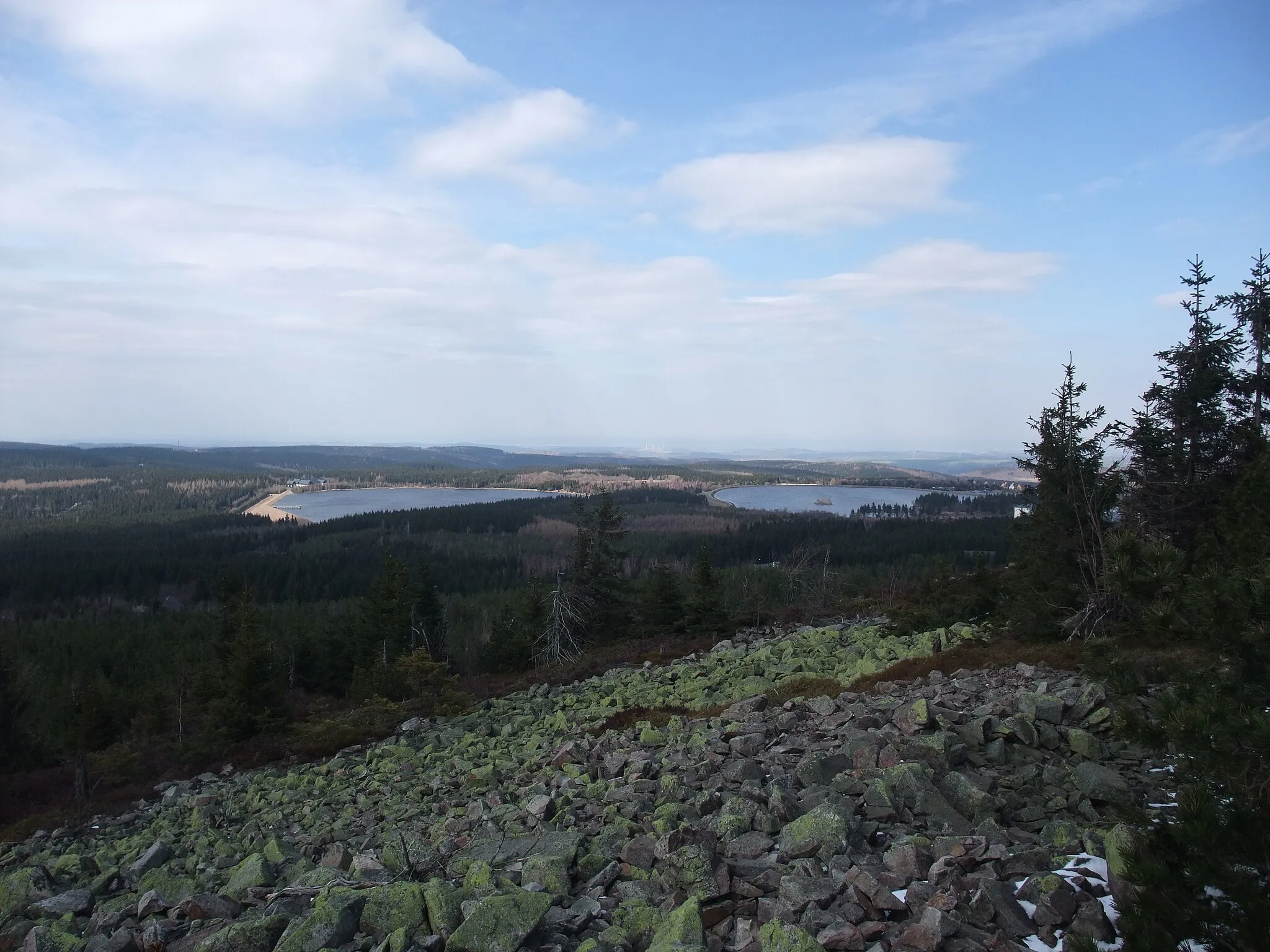 Photo showing: Die Becken des Speichersystems Altenberg vom Kahleberg gesehen.