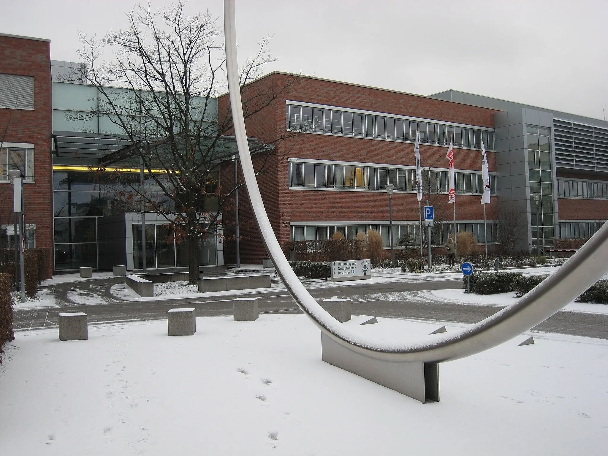 Photo showing: Catholic hospital Erfurt, Haarbergstrasse 72