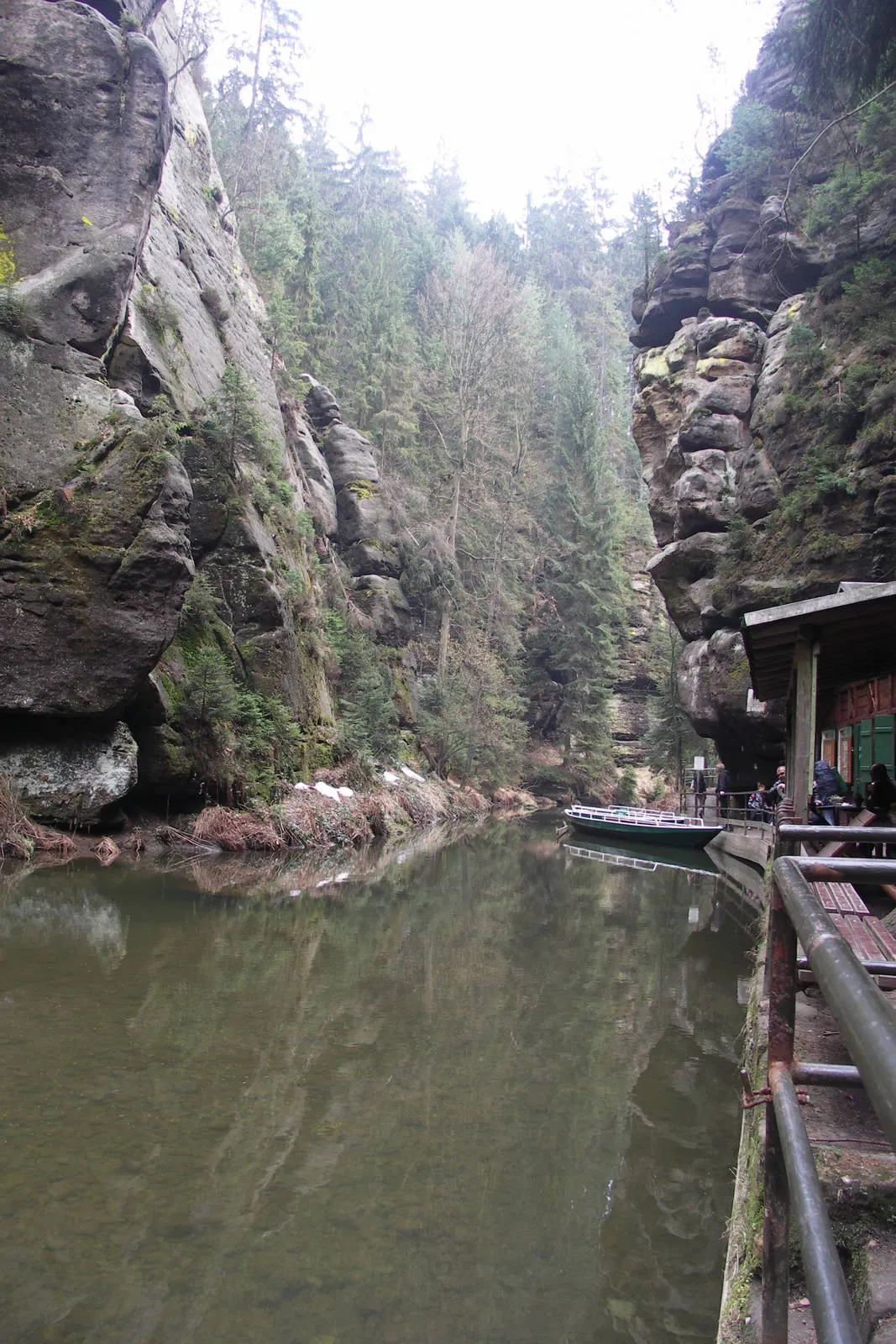 Photo showing: upper sluice in canyon Kirnitzschtal in the Elbe Sandstone Mountains