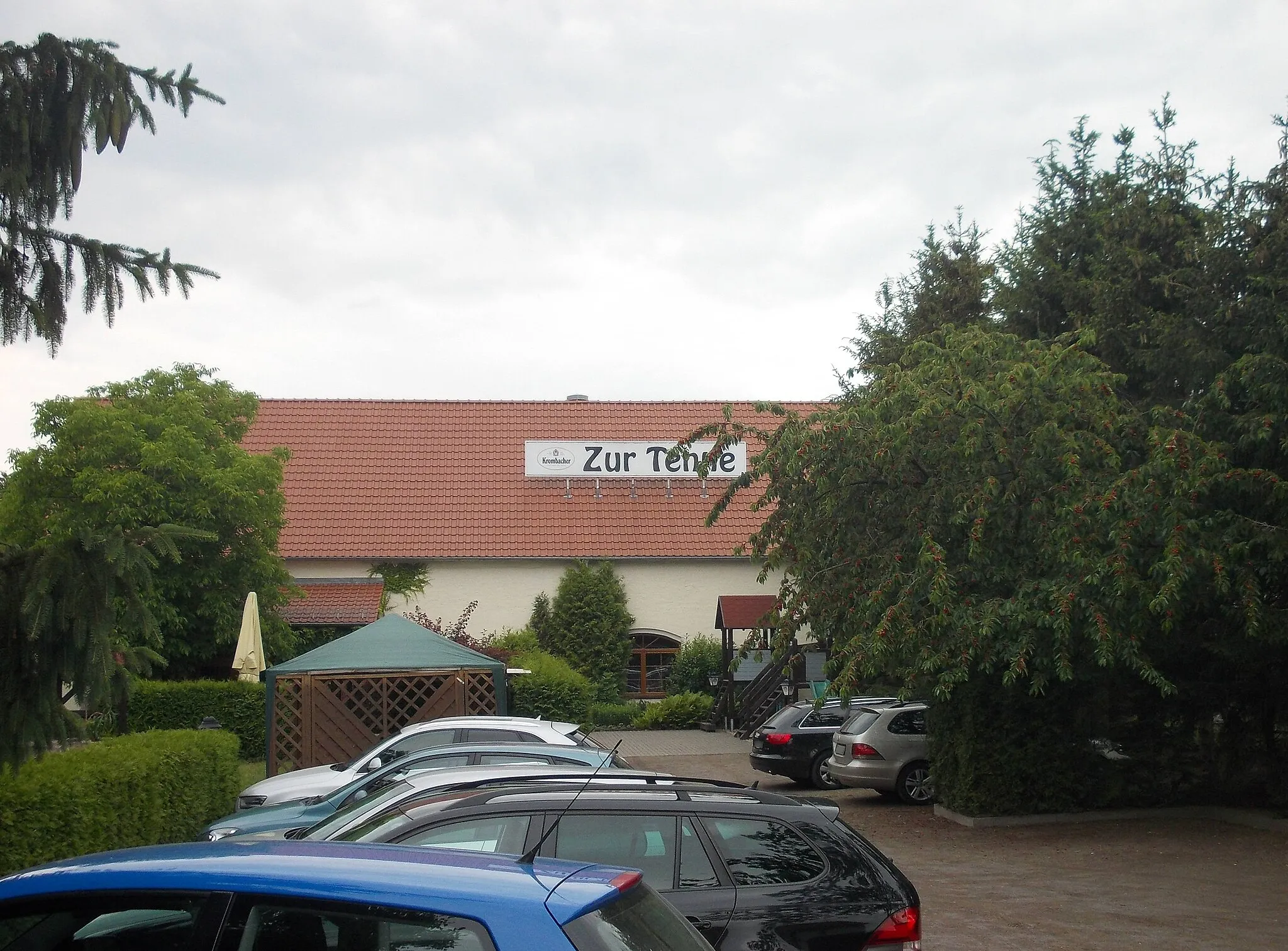 Photo showing: "Zur Tenne" restaurant in Cavertitz (Nordsachsen district, Saxony)