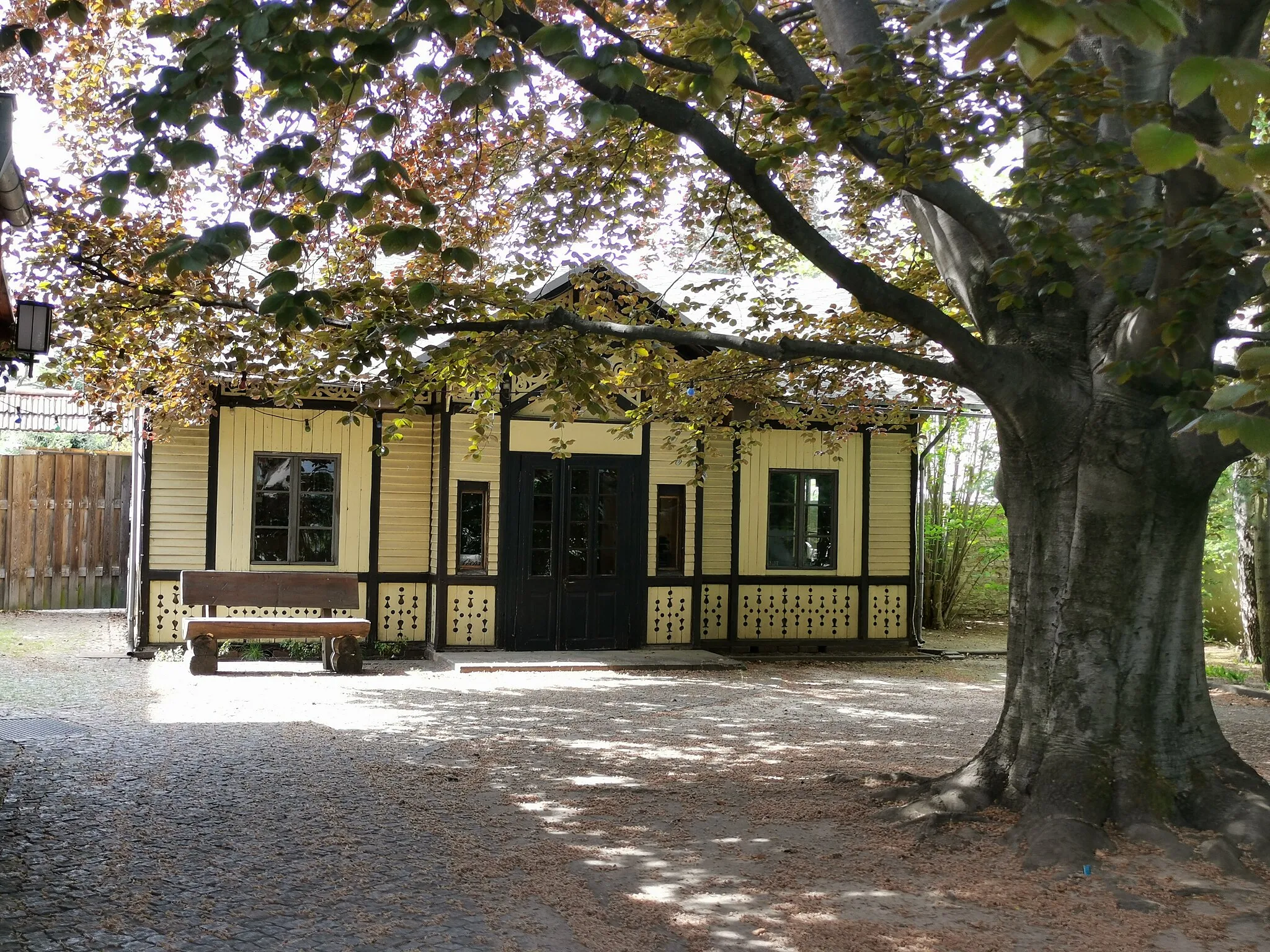 Photo showing: Gartenhaus bei der Dresdner Straße 10 in Schwepnitz