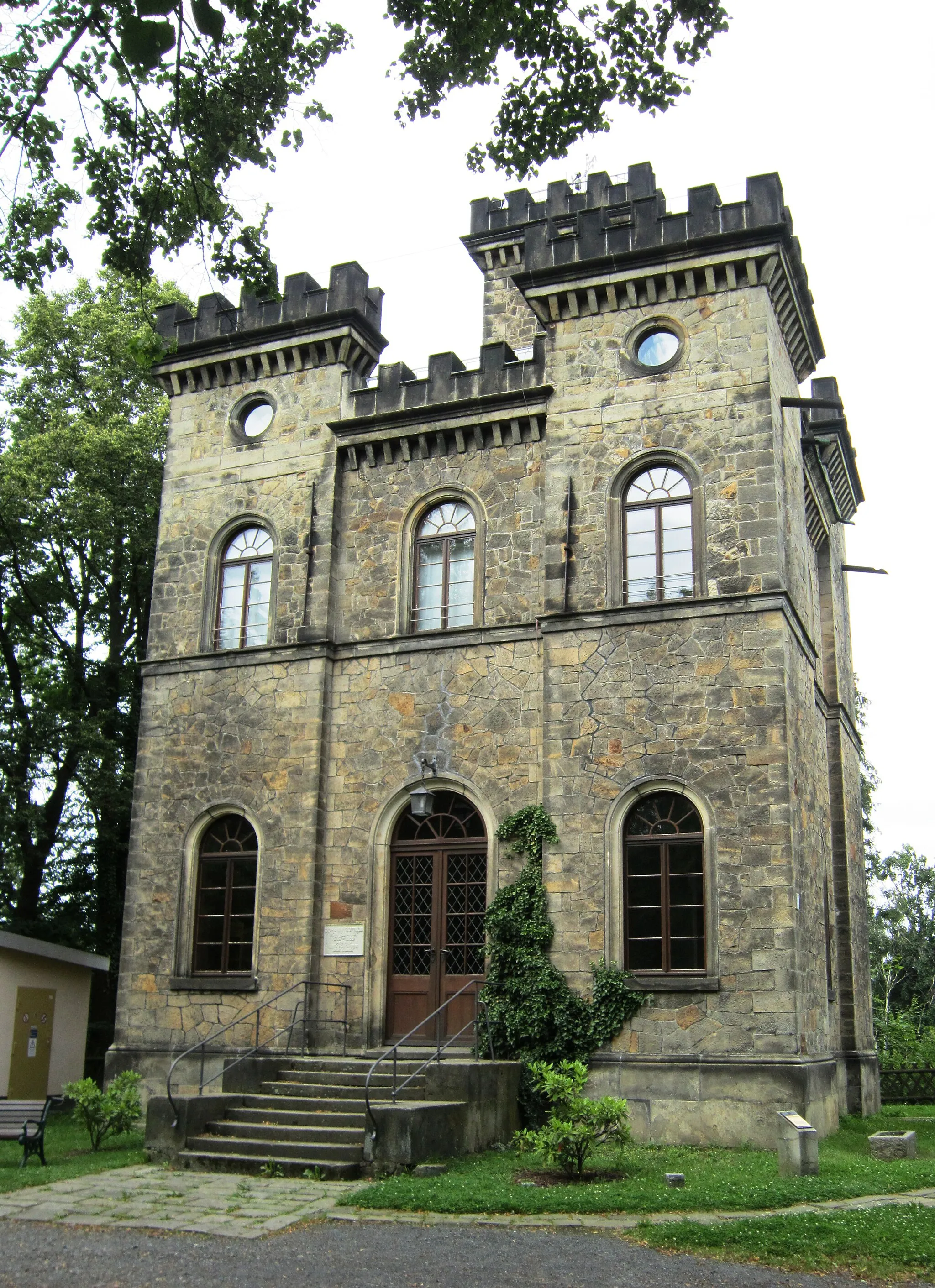 Photo showing: Belvedere Schöne Höhe