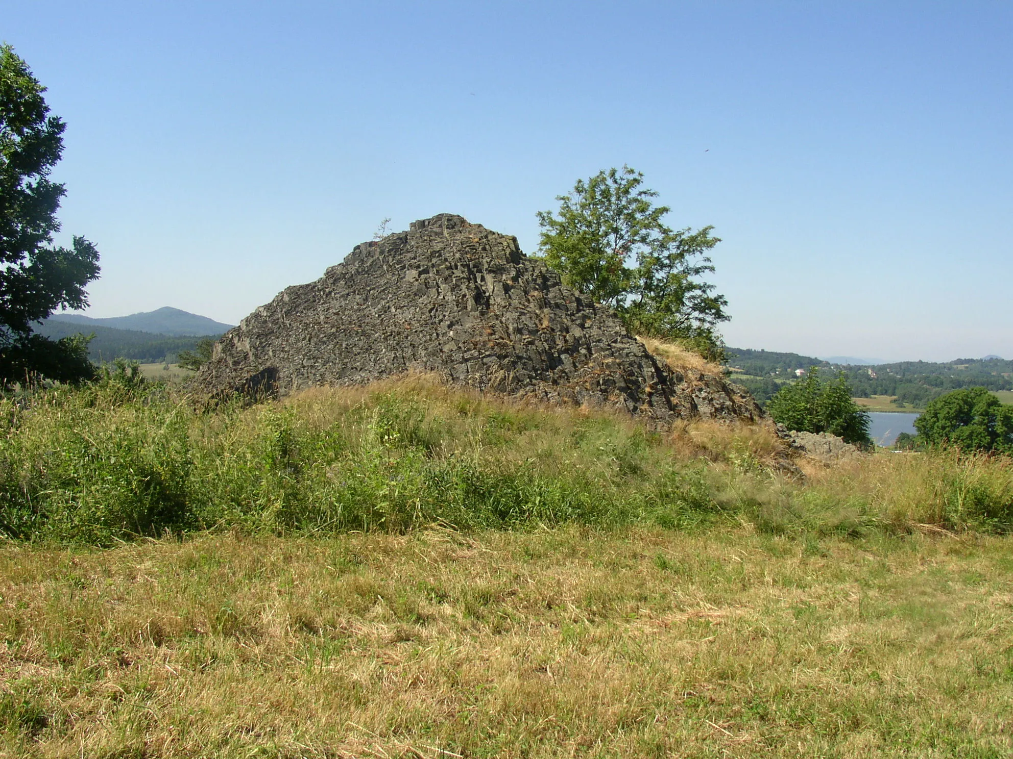 Photo showing: Petružálkova skalka, jiné zdroje Světlický vrch 512 metrů nad mořem, Šluknovská pahorkatina, Horní Podluží