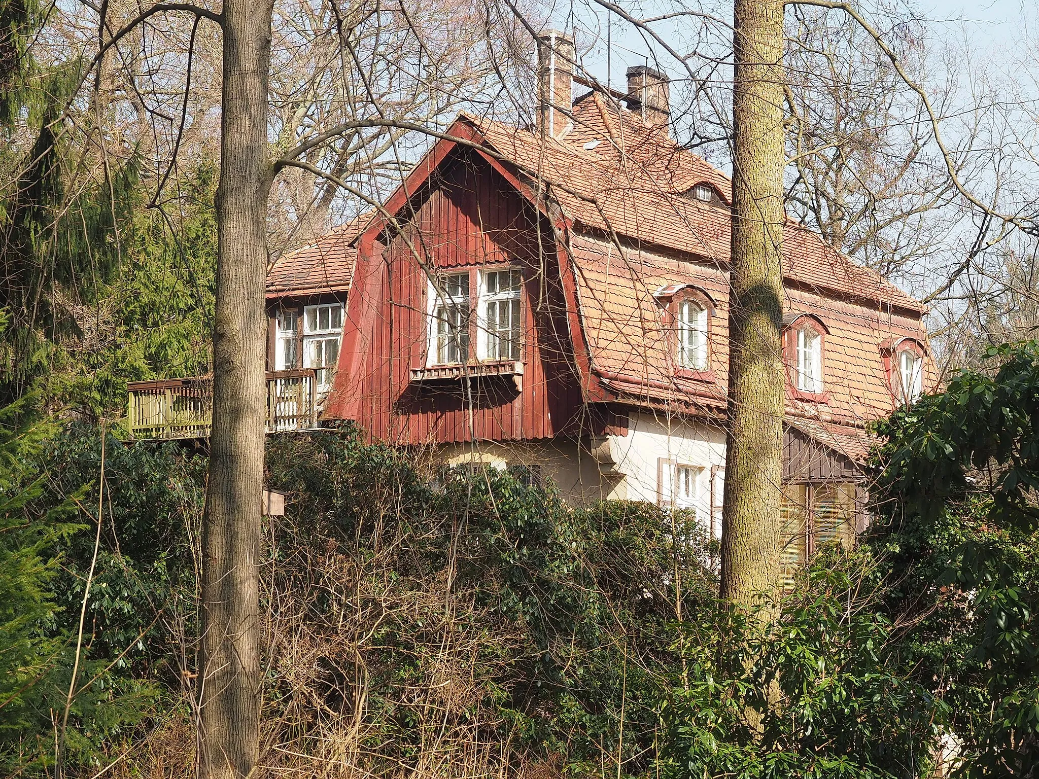 Photo showing: Denkmalgeschützte Villa Radeberger Straße 5 in Langebrück
