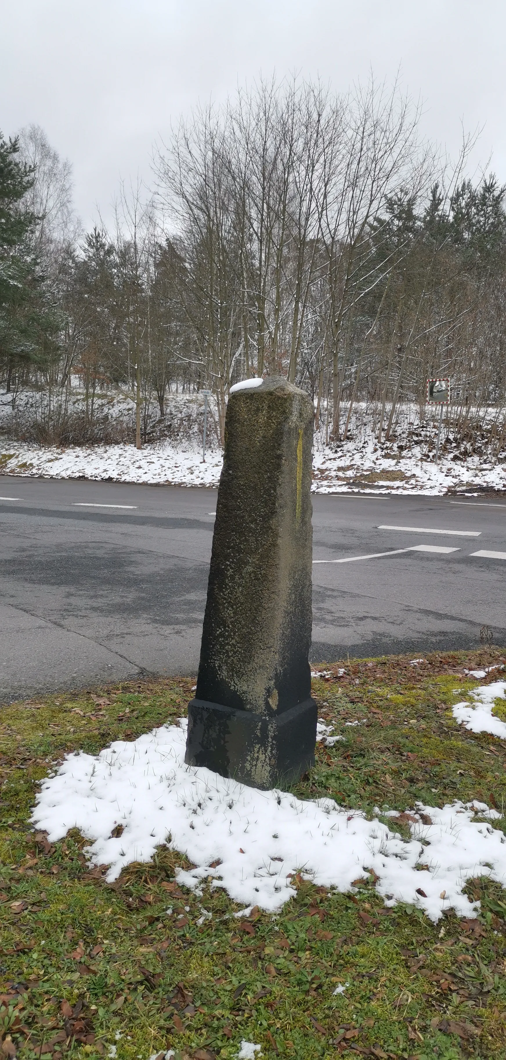 Photo showing: denkmalgeschützter Wegestein in Weißbach (Neukirch bei Königsbrück)