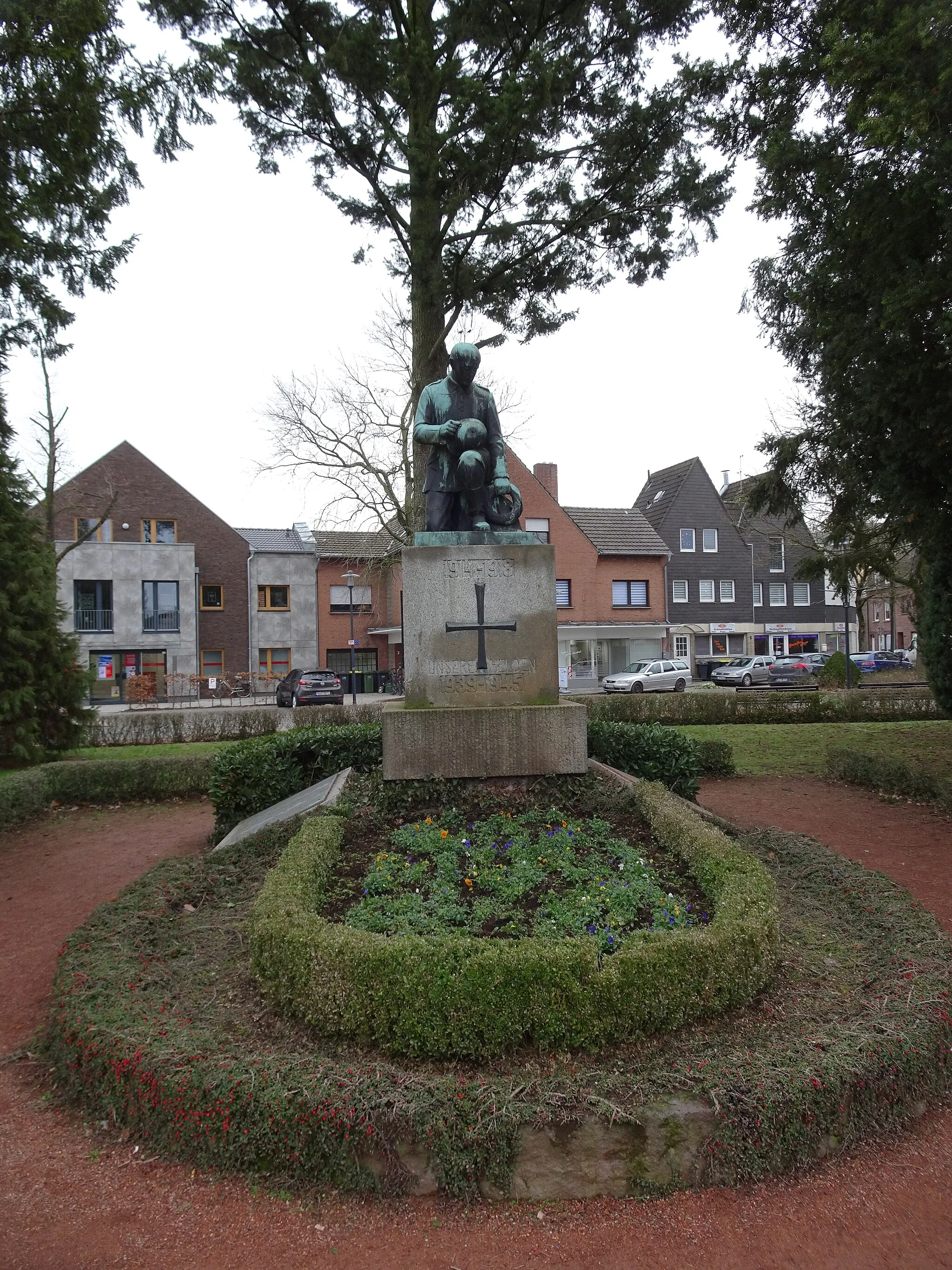 Photo showing: Kevelaer-Winnekendonk, Gefallenendenkmal WWI & WWII