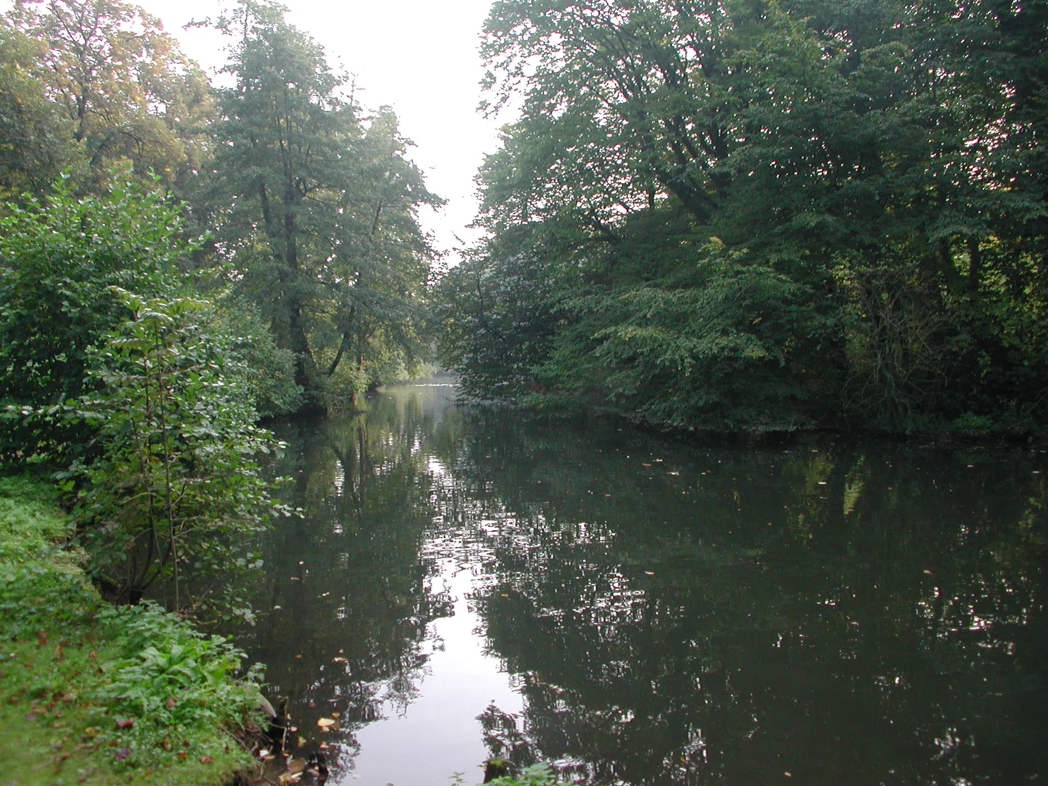 Photo showing: Stadtpark Moers mit Insel