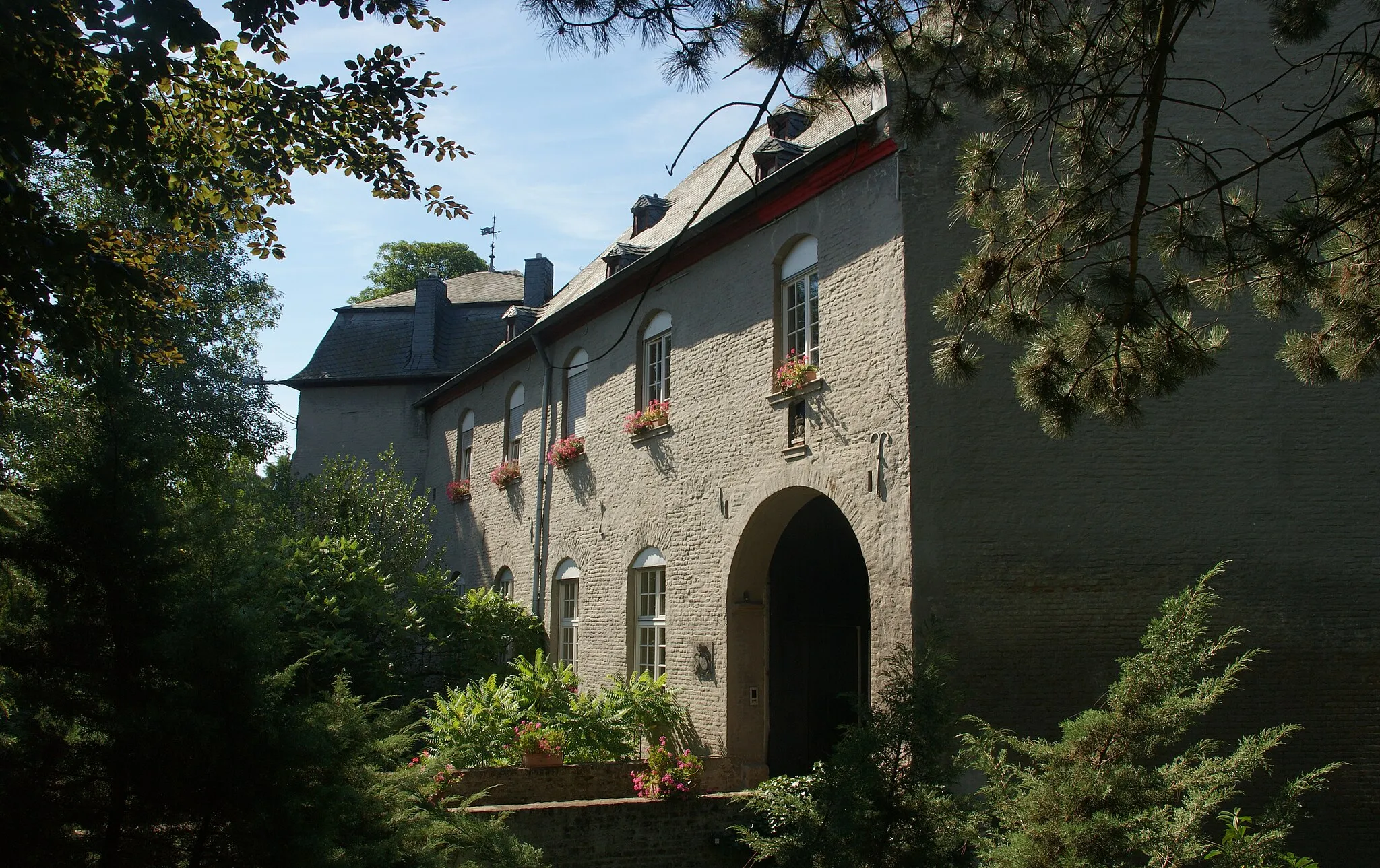 Photo showing: Burg Geyen in Pulheim-Geyen