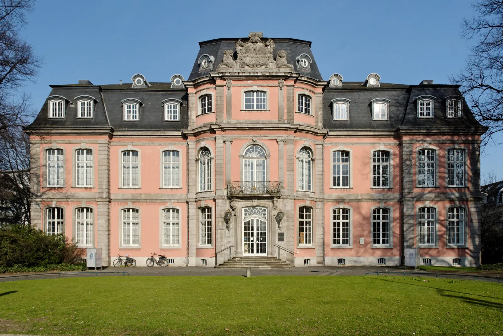 Photo showing: Schloss Jägerhof, Jacobistraße 2 in Düsseldorf-Pempelfort, Germany