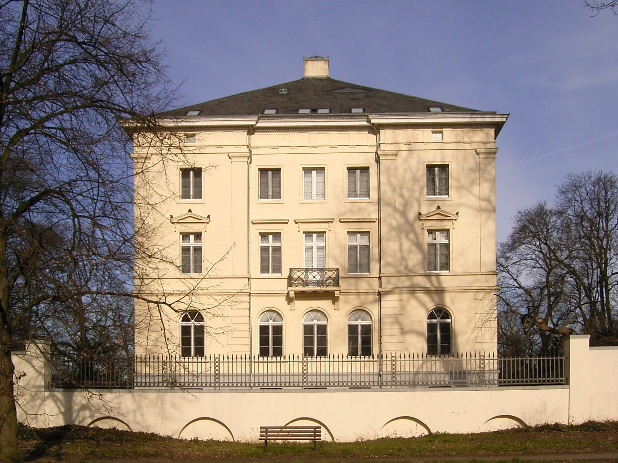 Photo showing: Schloss Mickeln in Düsseldorf