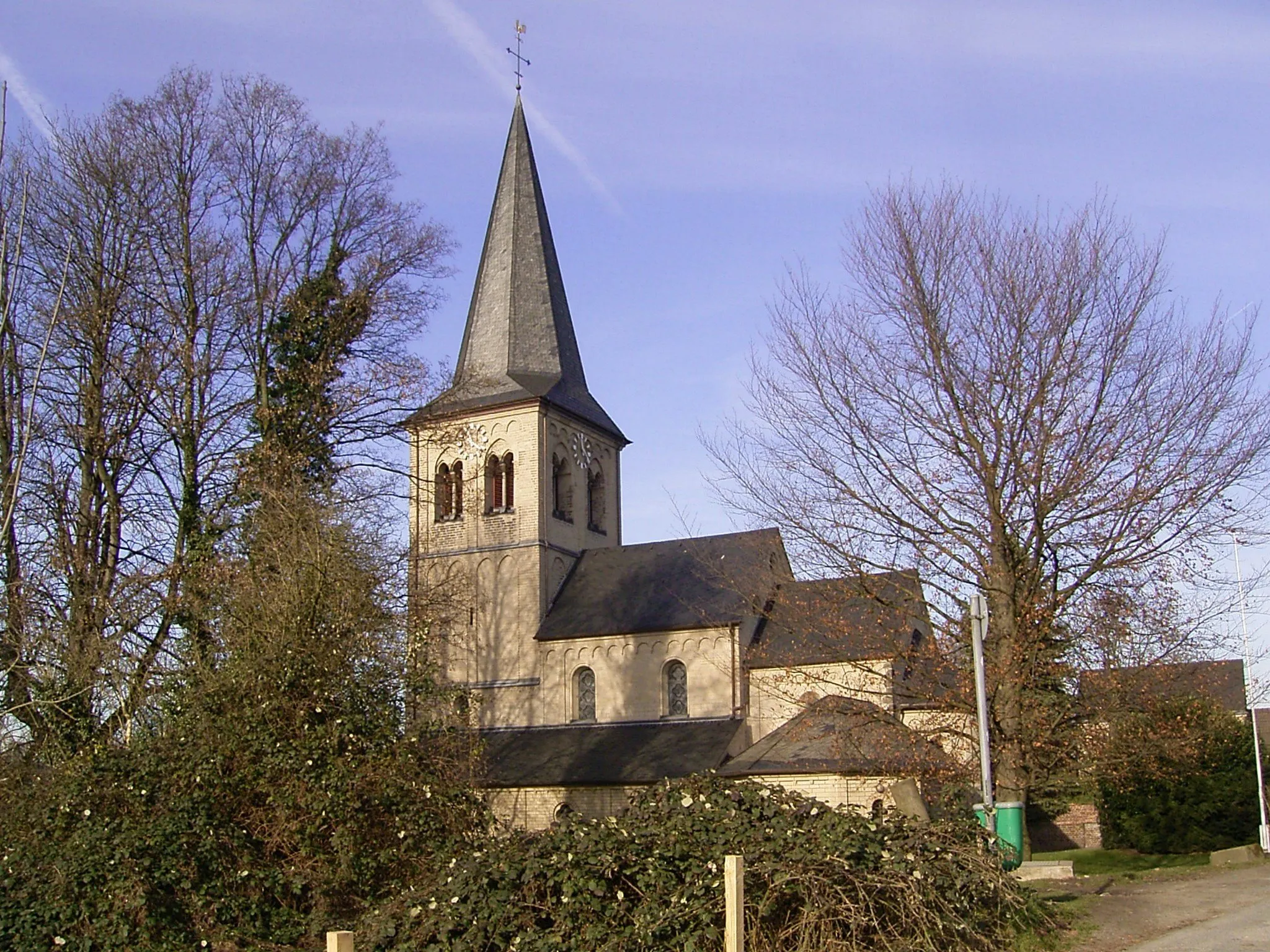 Photo showing: Sankt Nikolaus in Düsseldorf - Himmelsgeist