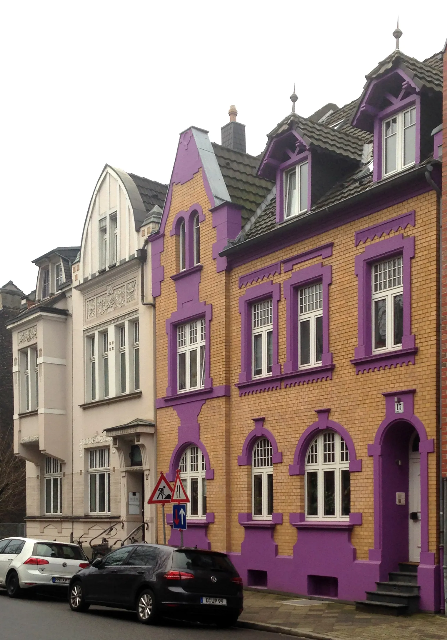 Photo showing: Haus Niederkasseler Straße 15 und 17, Düsseldorf-Niederkassel