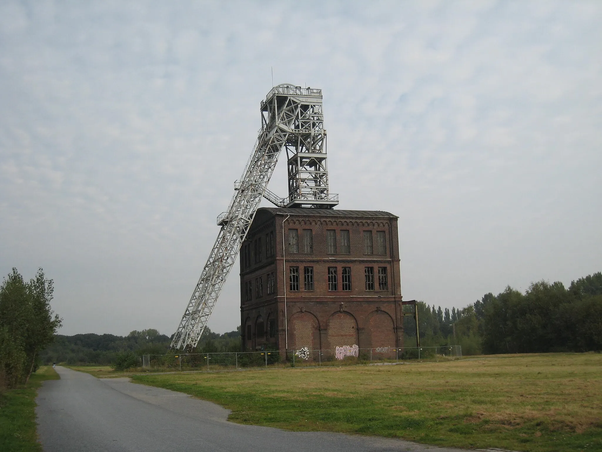 Photo showing: Fördergerüst Zeche Sterkrade 2008