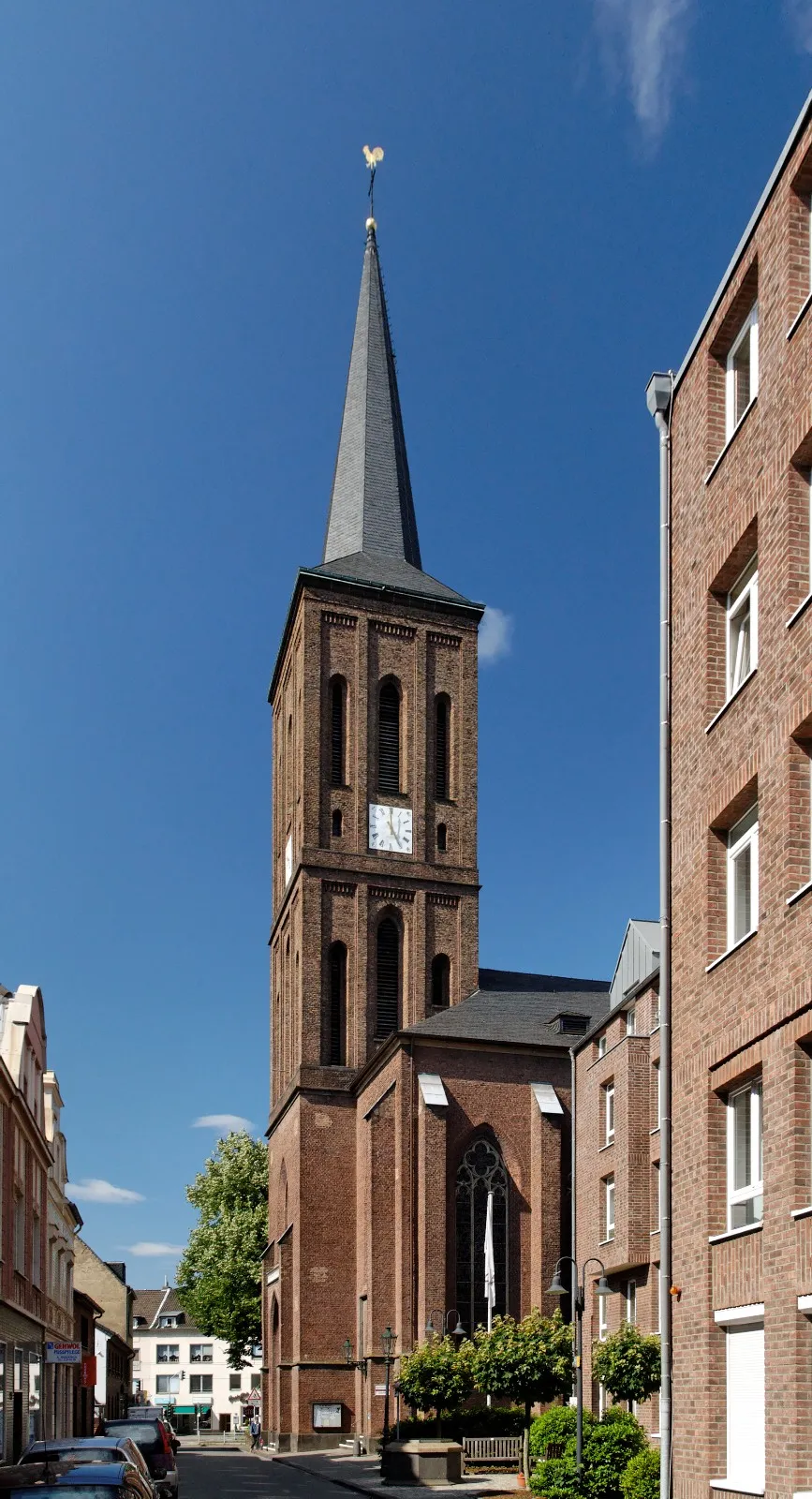 Photo showing: Saint Benedict in Düsseldorf-Heerdt, Germany