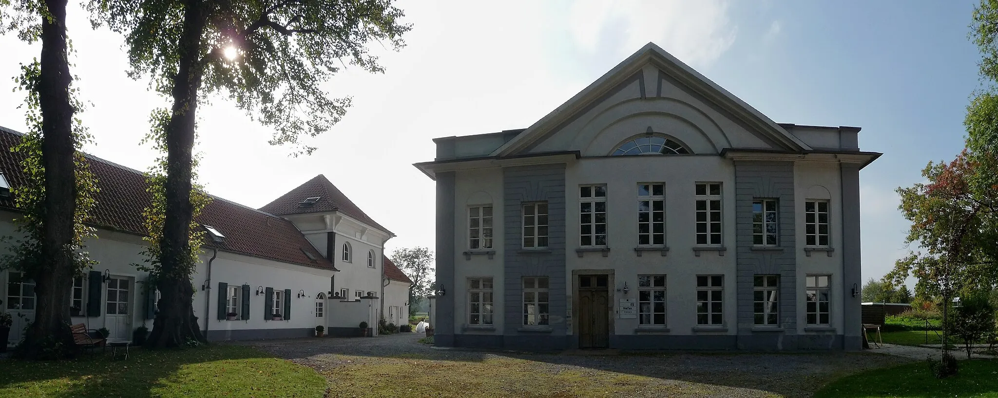 Photo showing: Denkmalliste Nr. 12, Herrenhaus "Groß Lind", Tönisvorst, Kehner Weg 144