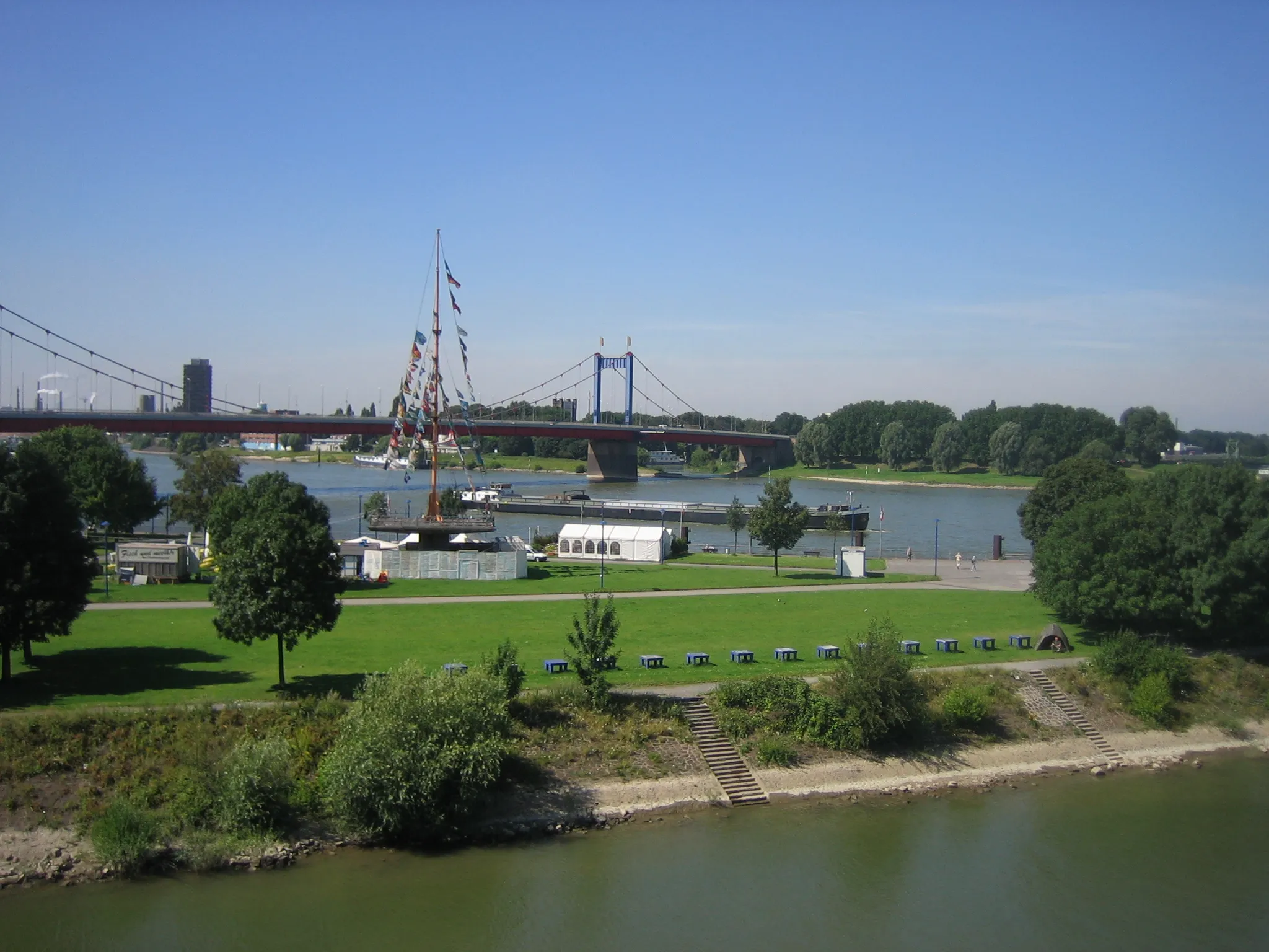 Photo showing: Duisburg - Mühlenweide