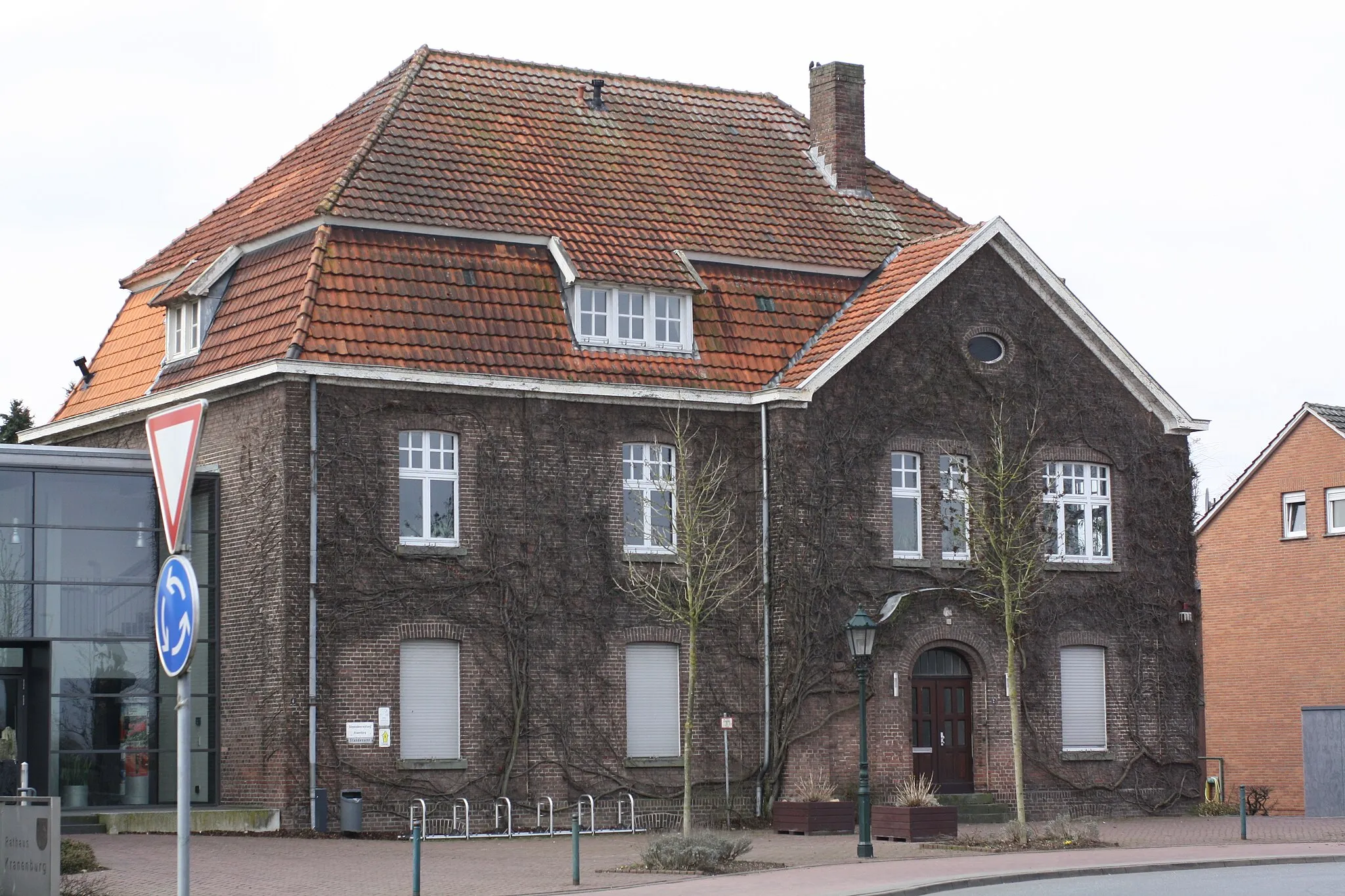 Photo showing: Historic part of Kranenburg townhall (North Rhine-Westphalia), Germany
