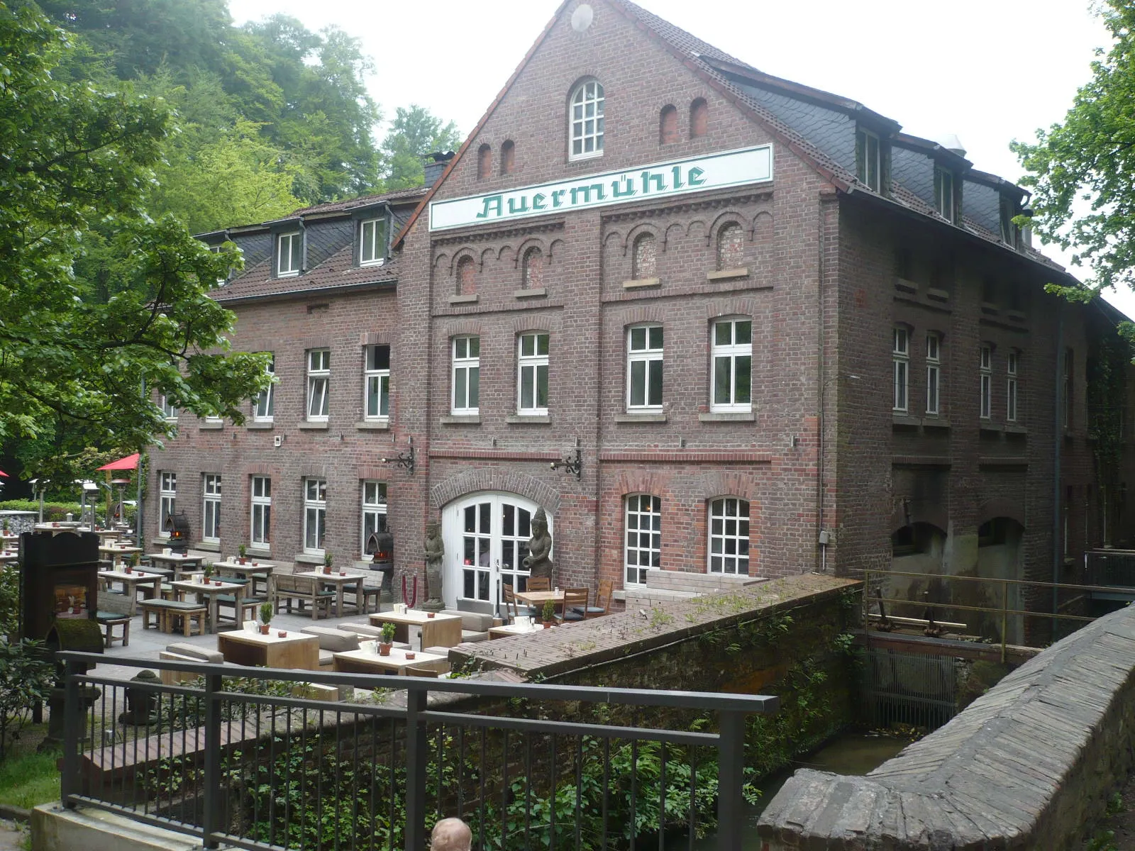 Photo showing: The Auermühle, a former watermill in Ratingen, Germany