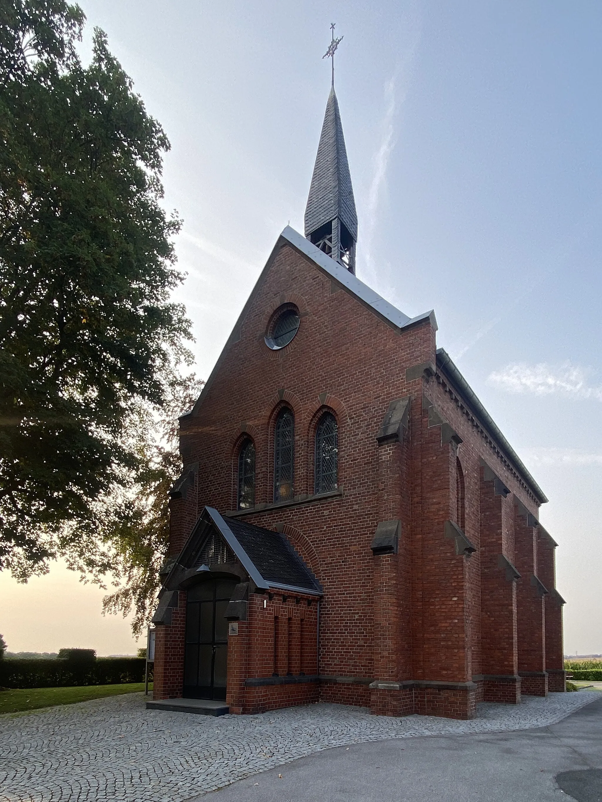 Photo showing: Kirche St. Judas Thaddäus in Mettmann-Obschwarzbach