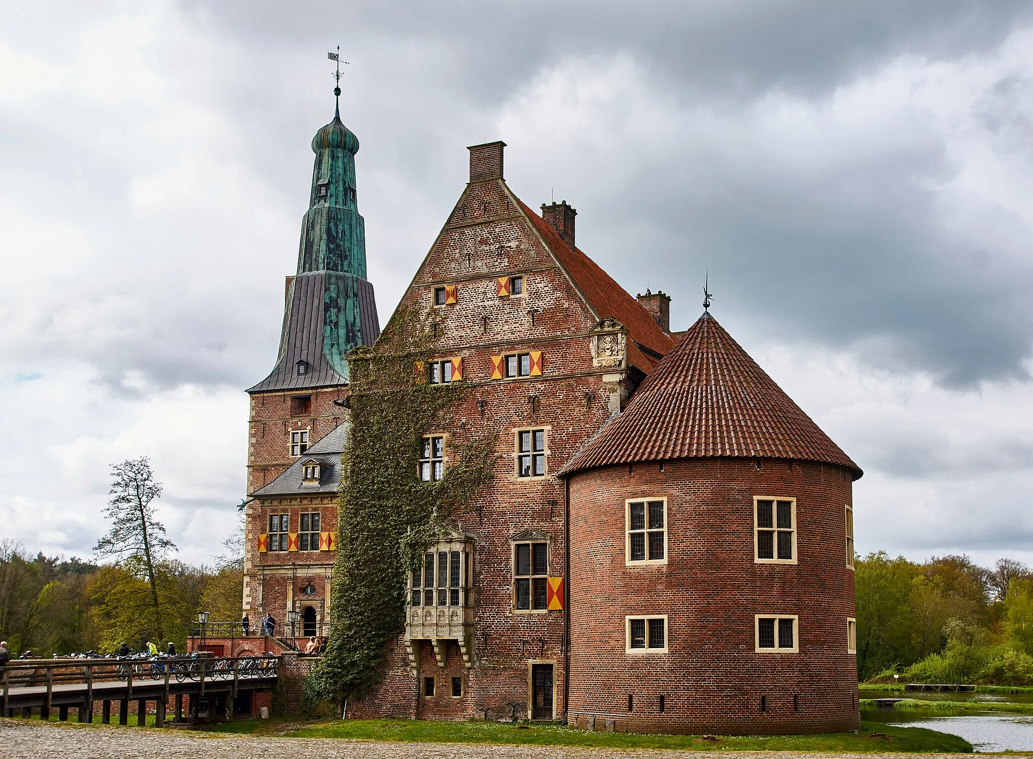 Photo showing: Raesfeld Castle, Raesfeld, district of Borken, North Rhine-Westphalia, Germany.