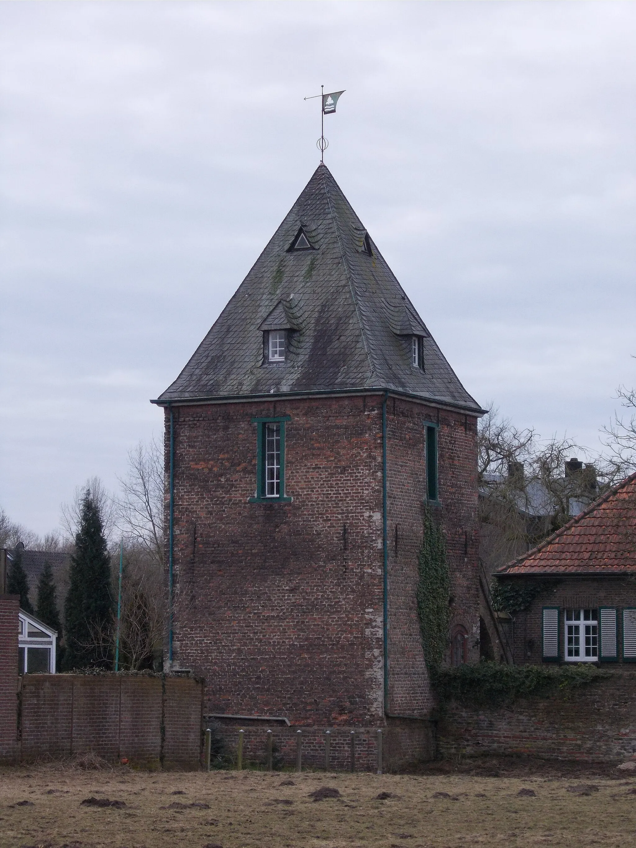 Photo showing: Burgturm Haus Krudenburg